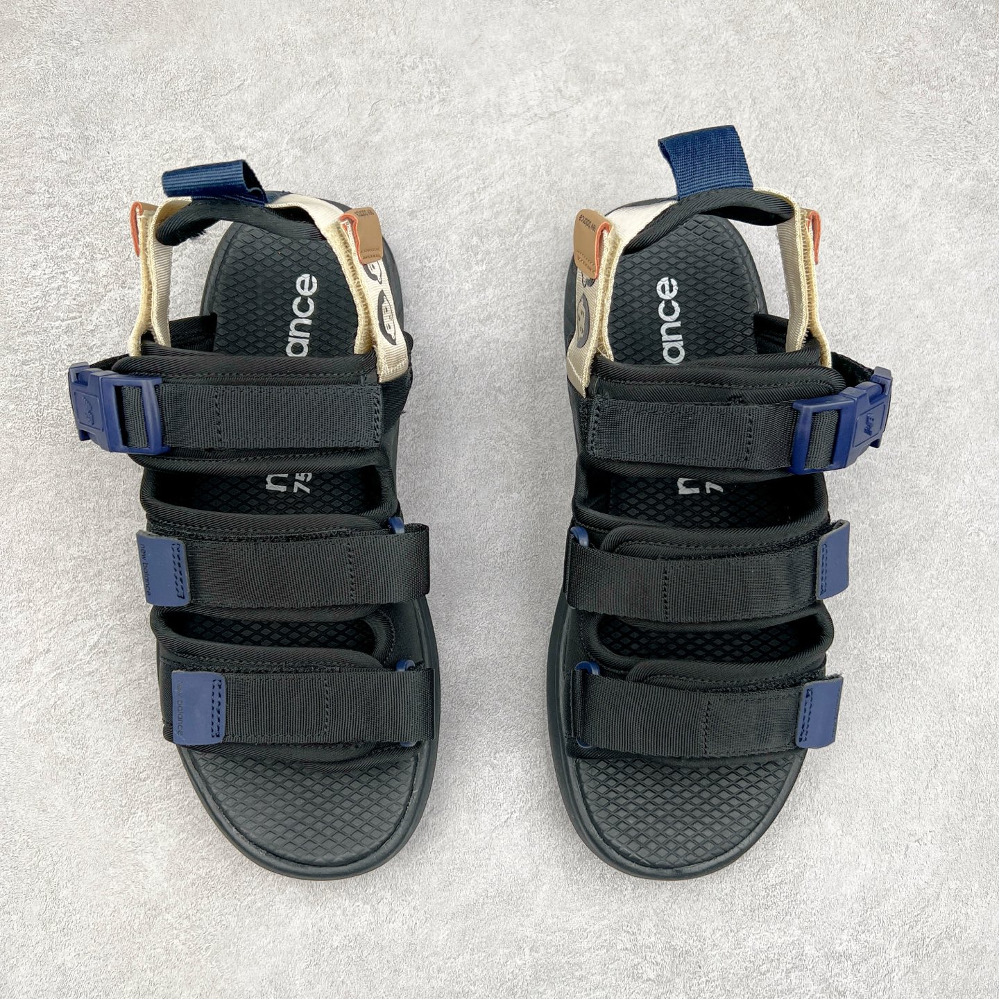 图片[2]-New Balance 新百伦NB SD3205 经典沙滩凉鞋 韩国专柜订单 MD高频软底 原厂织带面料 弹力扣 将机能美学融入到夏日凉鞋设计中 兼具舒适度与时尚感 早在韩国一经推出 迅速席卷潮流圈 尺码：35/44-选品中心
