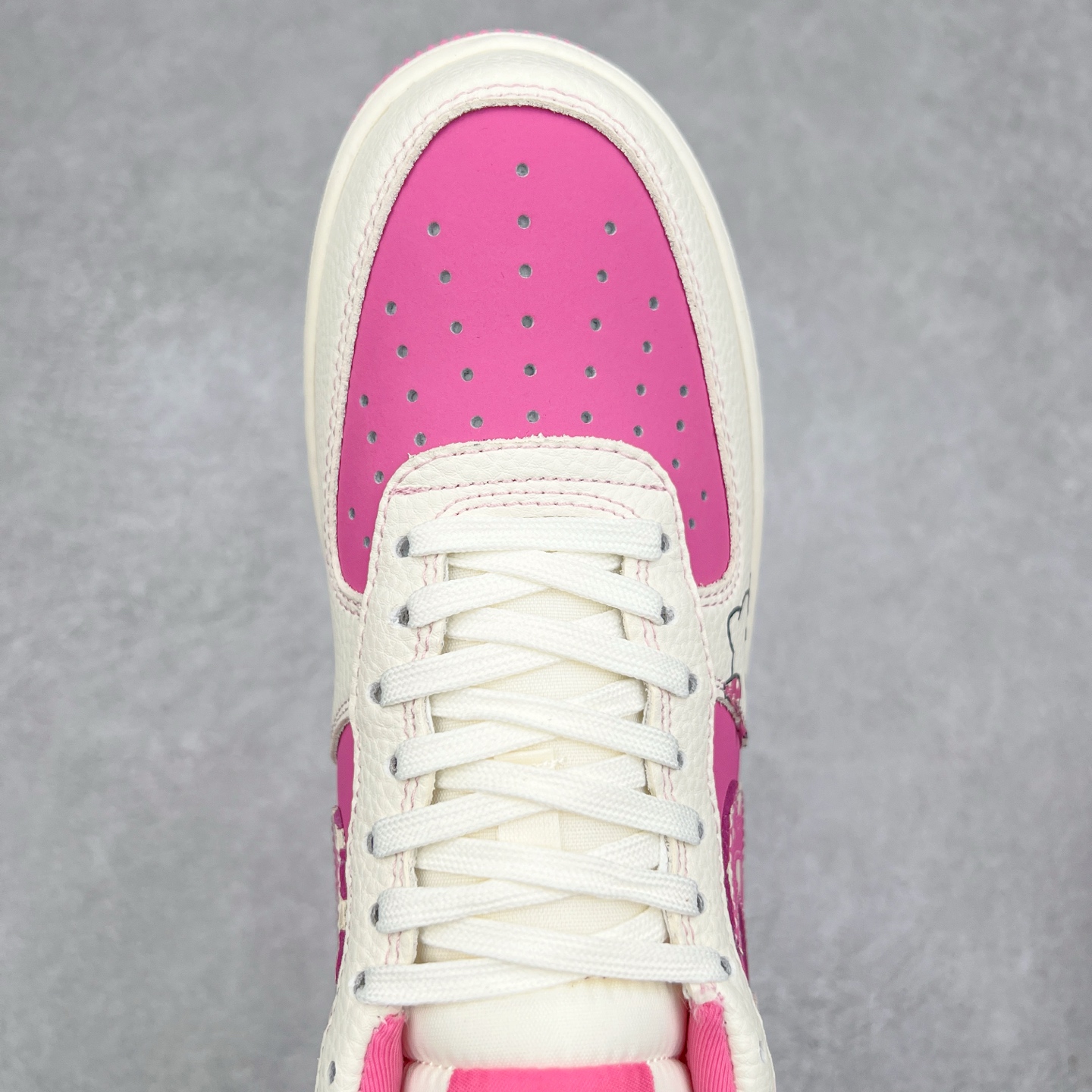 图片[4]-NK Air Force 1´07 Low 空军一号低帮百搭休闲运动板鞋 KK1988-082 柔软、弹性十足的缓震性能和出色的中底设计 横跨复古与现代的外型结合 造就出风靡全球 三十多年的Force 1 直到今天还深受青睐 实拍调校N版已经零色差零失真 百分百还原实物色彩所见即所得 不存在货不对板色差等低级问题 选购参考实物拍摄 不混卖不参货 只用心做好货严格选品 承诺混一赔十 尺码：36 36.5 37.5 38 38.5 39 40 40.5 41 42 42.5 43 44 44.5 45-选品中心