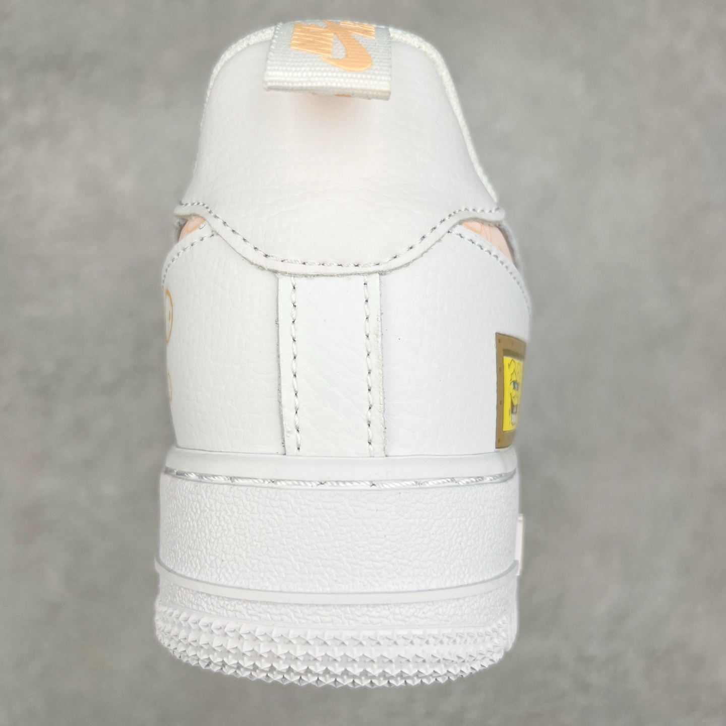 图片[8]-NK Air Force 1´07 Low 空军一号低帮百搭休闲运动板鞋 FB8971-070 柔软、弹性十足的缓震性能和出色的中底设计 横跨复古与现代的外型结合 造就出风靡全球 三十多年的Force 1 直到今天还深受青睐 实拍调校N版已经零色差零失真 百分百还原实物色彩所见即所得 不存在货不对板色差等低级问题 选购参考实物拍摄 不混卖不参货 只用心做好货严格选品 承诺混一赔十 尺码：36 36.5 37.5 38 38.5 39 40 40.5 41 42 42.5 43 44 44.5 45-选品中心