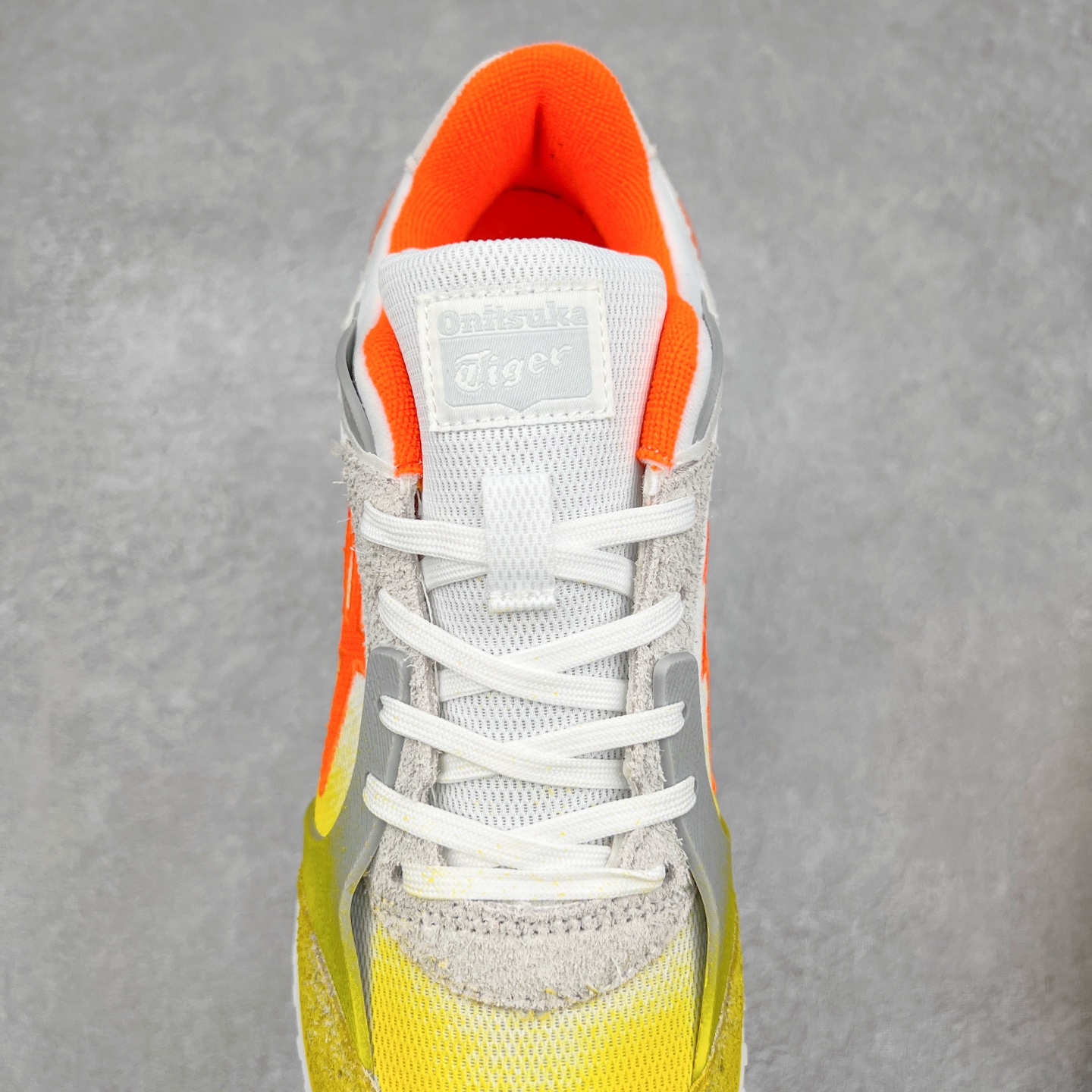 图片[5]-鬼塚虎/Onitsuka Tiger MOAGE CO Low 摩纳哥CO系列低帮厚底复古经典百搭休闲慢跑鞋 #升级原楦原纸版开发版型 #采用翻毛皮组合网织织物鞋面材质 #内嵌OrthoLite(欧索莱)透气吸汗鞋垫贴 #外置环保双层切片组合轻质防滑橡胶外底❗️ 尺码：36 37 37.5 38 39 39.5 40 40.5 41.5 42 42.5 43.5 44 45-选品中心