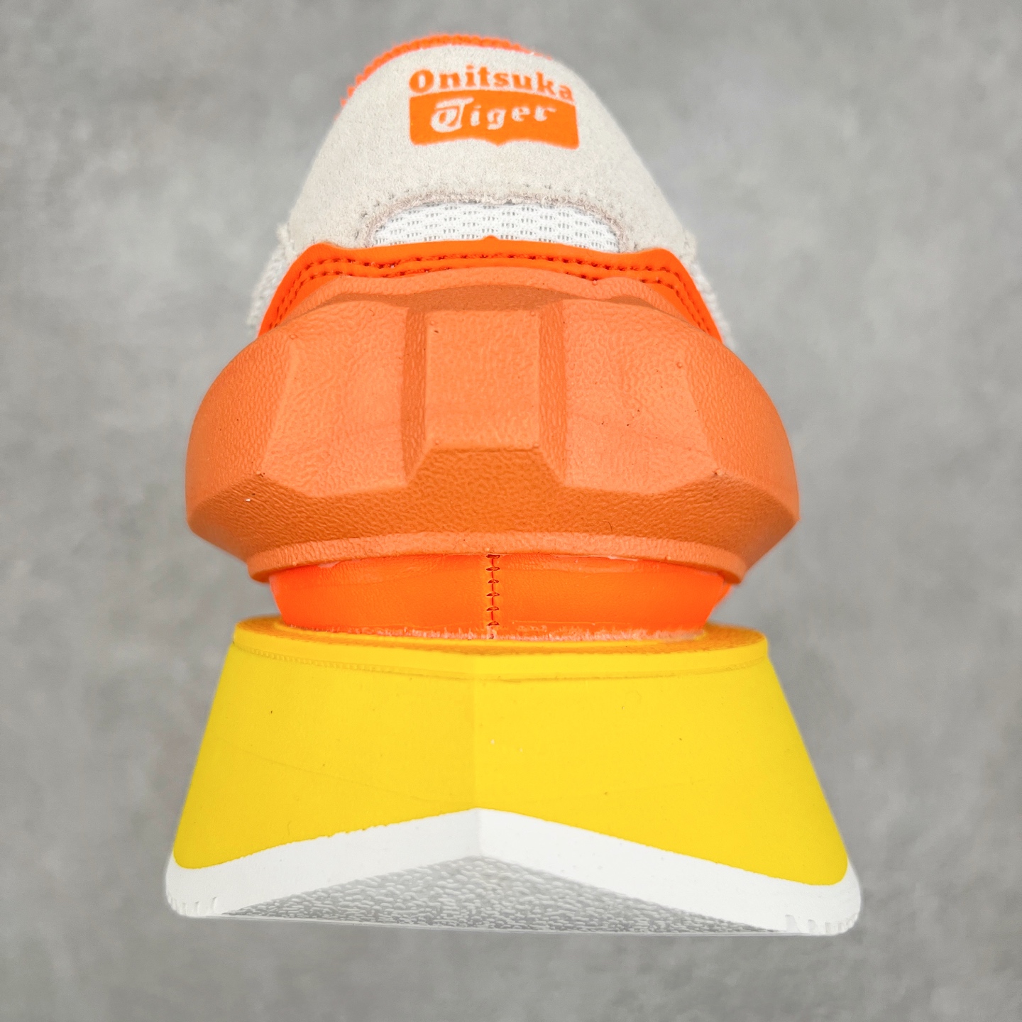 图片[8]-鬼塚虎/Onitsuka Tiger MOAGE CO Low 摩纳哥CO系列低帮厚底复古经典百搭休闲慢跑鞋 #升级原楦原纸版开发版型 #采用翻毛皮组合网织织物鞋面材质 #内嵌OrthoLite(欧索莱)透气吸汗鞋垫贴 #外置环保双层切片组合轻质防滑橡胶外底❗️ 尺码：36 37 37.5 38 39 39.5 40 40.5 41.5 42 42.5 43.5 44 45-选品中心