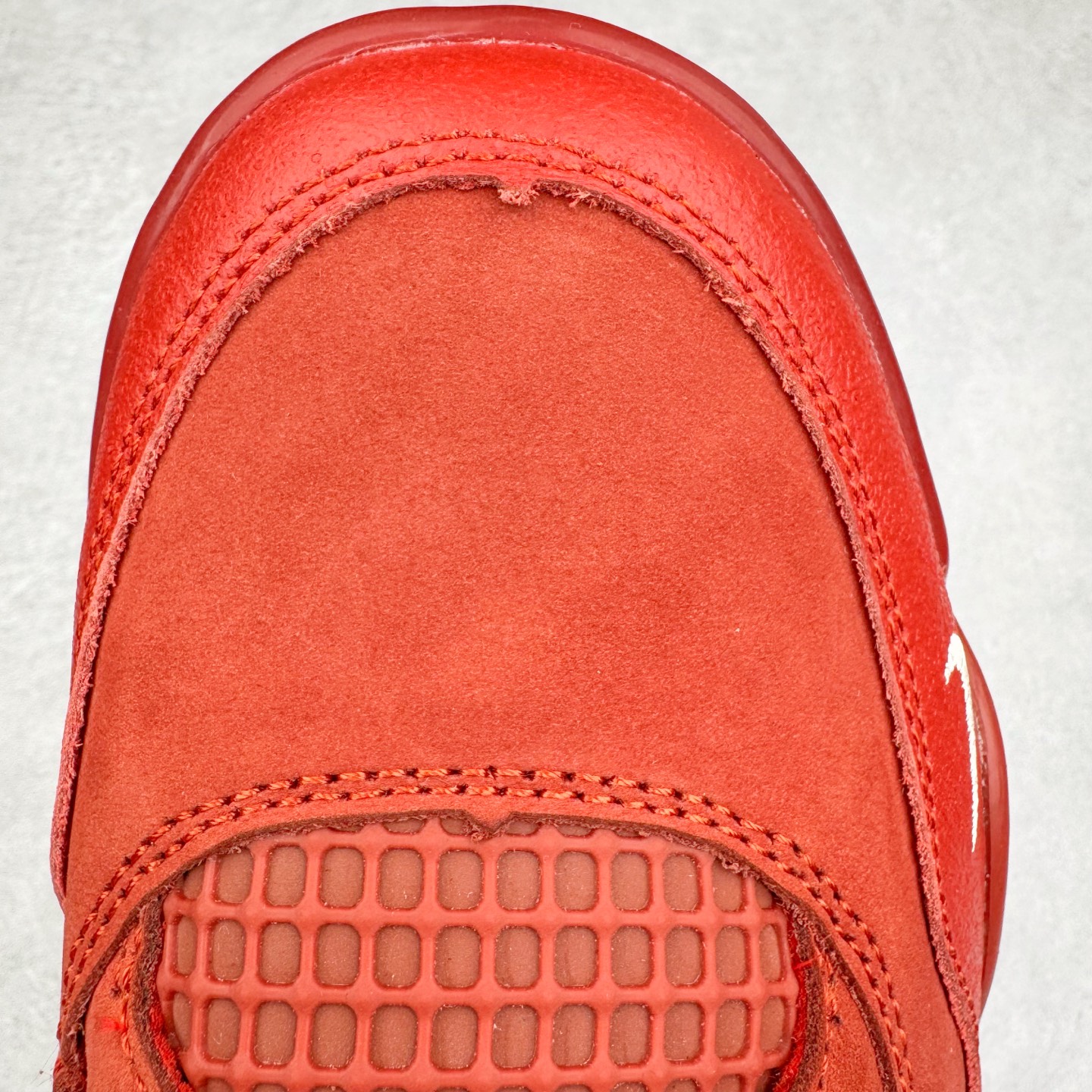 图片[16]-＃K版纯原 Nigel Sylvester x Air Jordan AJ4 “Brick by Brick” 联名红砖 货号：HF4340-800 全新升级改良 原鞋原楦原纸板同源开发 完美呈现乔4的版型 内侧正确双色网格 还原细节 原厂皮料 正确气垫颜色 正确网格工艺 正确拉帮工艺 全鞋原装材料制作 原档案原模具打造 支持全方位与正品对比 尺码：40 40.5 41 42 42.5 43 44 44.5 45 46 47.5-选品中心