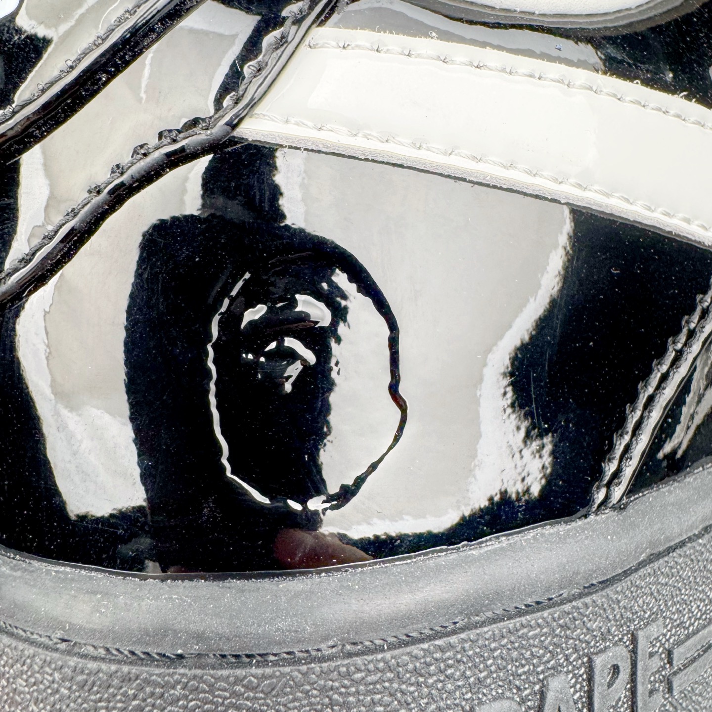 ＃纯原福利‼️
Bape Sta To Low 明星同款 猿人头经典漆皮低帮运动休闲板鞋 全套原纸板楦头