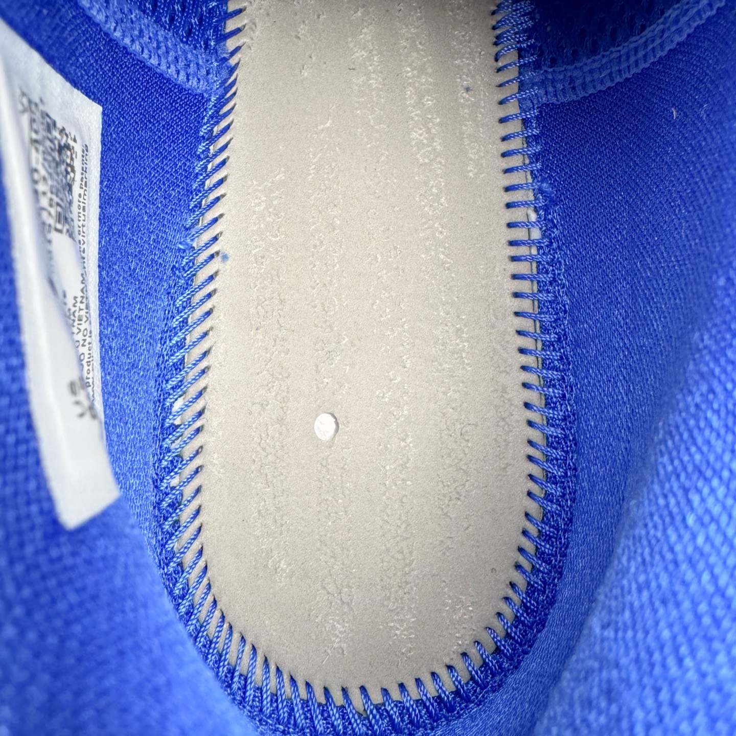 图片[11]-＃Star NK Zoom Kobe 6 Protro 科比六代 道奇蓝白 CW2190-400 圈内顶级批次 完美复刻公司货 前掌超大Zoom Turbo气垫 后掌EVA缓震 真正的原汁原味 还原ZP脚感 全身鞋材卡料色独家定制 唯一正确喷漆工艺Swoosh 正确凹凸蛇鳞工艺 正确鞋面渐变效果 内全置真动飞态线 独立原厂模具 最大尺码达到48.5码 首批不拼图大几率过验 亲测已过 支持各种高强度实战 无需担心 上脚价 补货周期极长 脚宽建议买大半码 科比系列前掌偏窄 不影响二次销售 支持七天无理由退换 尺码：40 40.5 41 42 42.5 43 44 44.5 45 45.5 46 47.5 48.5-选品中心