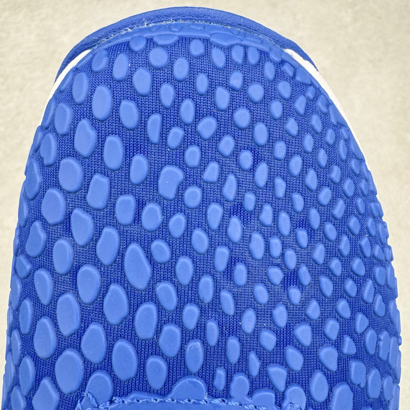 图片[14]-＃Star NK Zoom Kobe 6 Protro 科比六代 道奇蓝白 CW2190-400 圈内顶级批次 完美复刻公司货 前掌超大Zoom Turbo气垫 后掌EVA缓震 真正的原汁原味 还原ZP脚感 全身鞋材卡料色独家定制 唯一正确喷漆工艺Swoosh 正确凹凸蛇鳞工艺 正确鞋面渐变效果 内全置真动飞态线 独立原厂模具 最大尺码达到48.5码 首批不拼图大几率过验 亲测已过 支持各种高强度实战 无需担心 上脚价 补货周期极长 脚宽建议买大半码 科比系列前掌偏窄 不影响二次销售 支持七天无理由退换 尺码：40 40.5 41 42 42.5 43 44 44.5 45 45.5 46 47.5 48.5-选品中心