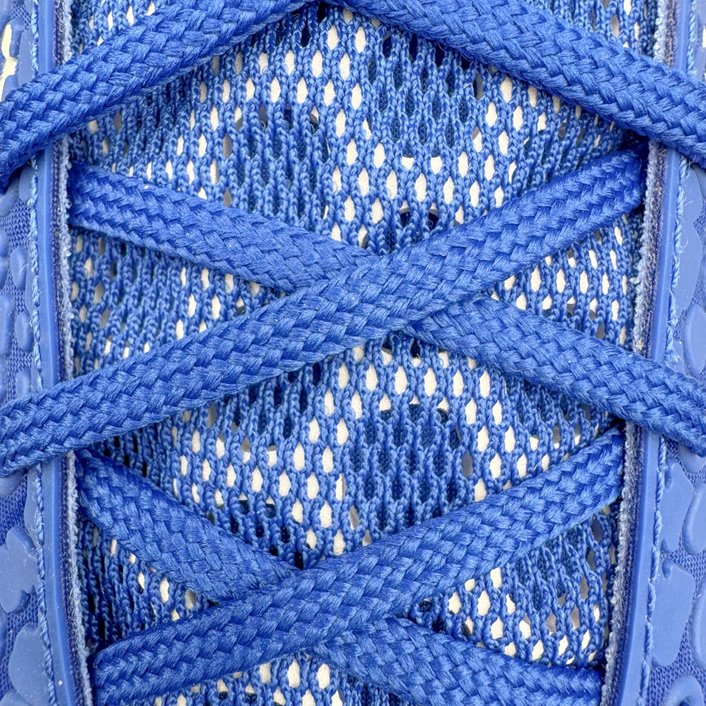 图片[13]-＃Star NK Zoom Kobe 6 Protro 科比六代 道奇蓝白 CW2190-400 圈内顶级批次 完美复刻公司货 前掌超大Zoom Turbo气垫 后掌EVA缓震 真正的原汁原味 还原ZP脚感 全身鞋材卡料色独家定制 唯一正确喷漆工艺Swoosh 正确凹凸蛇鳞工艺 正确鞋面渐变效果 内全置真动飞态线 独立原厂模具 最大尺码达到48.5码 首批不拼图大几率过验 亲测已过 支持各种高强度实战 无需担心 上脚价 补货周期极长 脚宽建议买大半码 科比系列前掌偏窄 不影响二次销售 支持七天无理由退换 尺码：40 40.5 41 42 42.5 43 44 44.5 45 45.5 46 47.5 48.5-选品中心