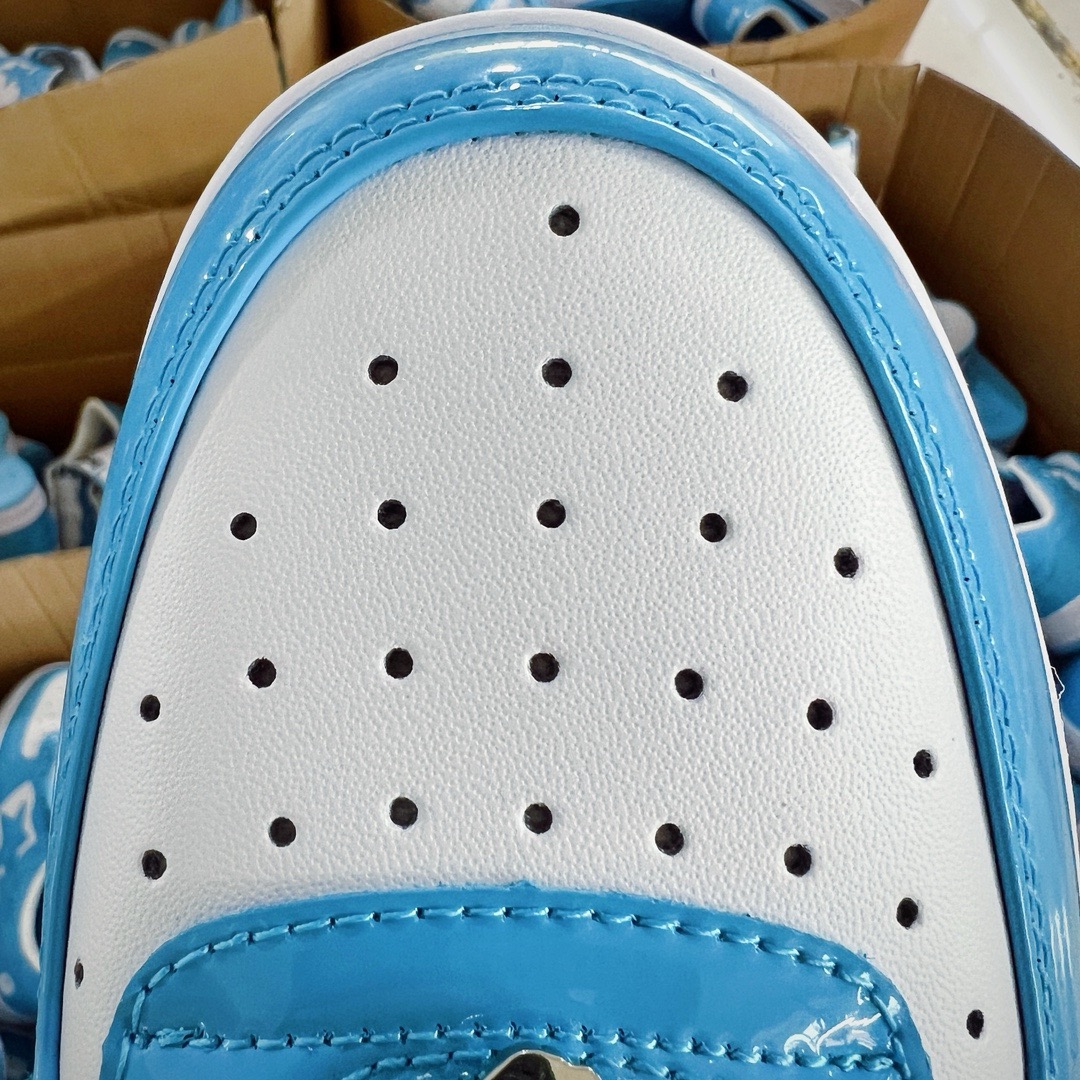＃纯原福利‼️
Bape Sta To Low 明星同款 猿人头经典漆皮低帮运动休闲板鞋 全套原纸板楦头