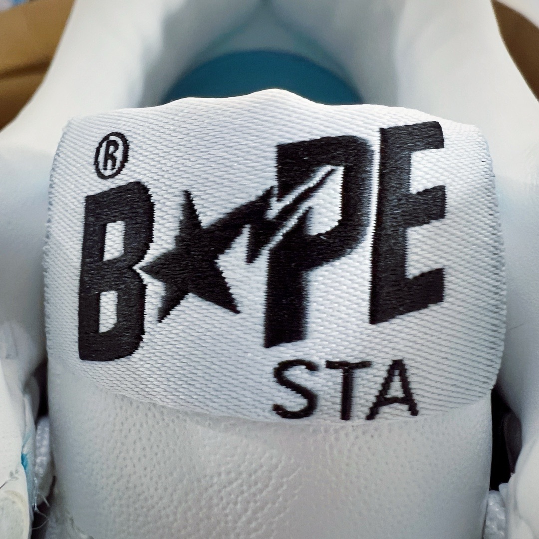 ＃纯原福利‼️
Bape Sta To Low 明星同款 猿人头经典漆皮低帮运动休闲板鞋 全套原纸板楦头