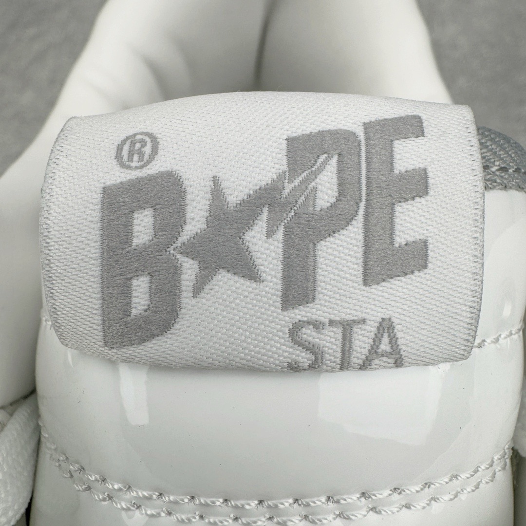 ＃纯原福利‼️
Bape Sta To Low 明星同款 猿人头经典漆皮低帮运动休闲板鞋 全套原纸板楦头