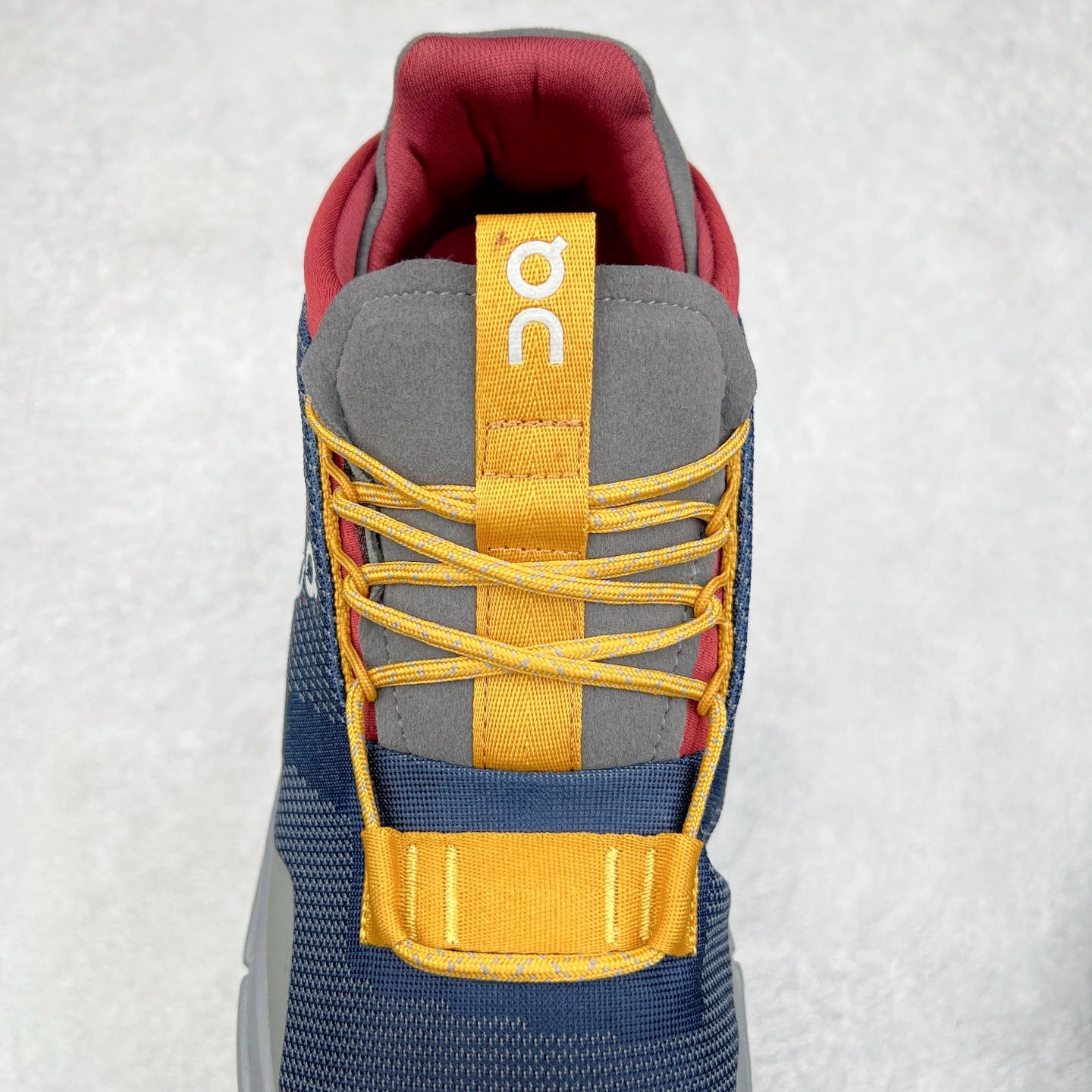 图片[5]-On昂跑 Cloudnova 轻量舒适织物回弹减震透气轻便耐磨防滑低帮休闲跑步鞋 昂跑运动品牌 开创于2010年 缓震着陆、强效回弹、轻柔质感的设计构思始终是ON研制关键 与此同时基于“为全球提供革新性的跑步感受”信念 陆续推出了多款跑鞋及其以专业运动人体跑步工程学为设计关键的功能性跑步服饰设备 让跑者不费力气地畅快畅跑 尺码：36 36.5 37.5 38 38.5 39 40 40.5 41 42 42.5 43 44 44.5 45-选品中心