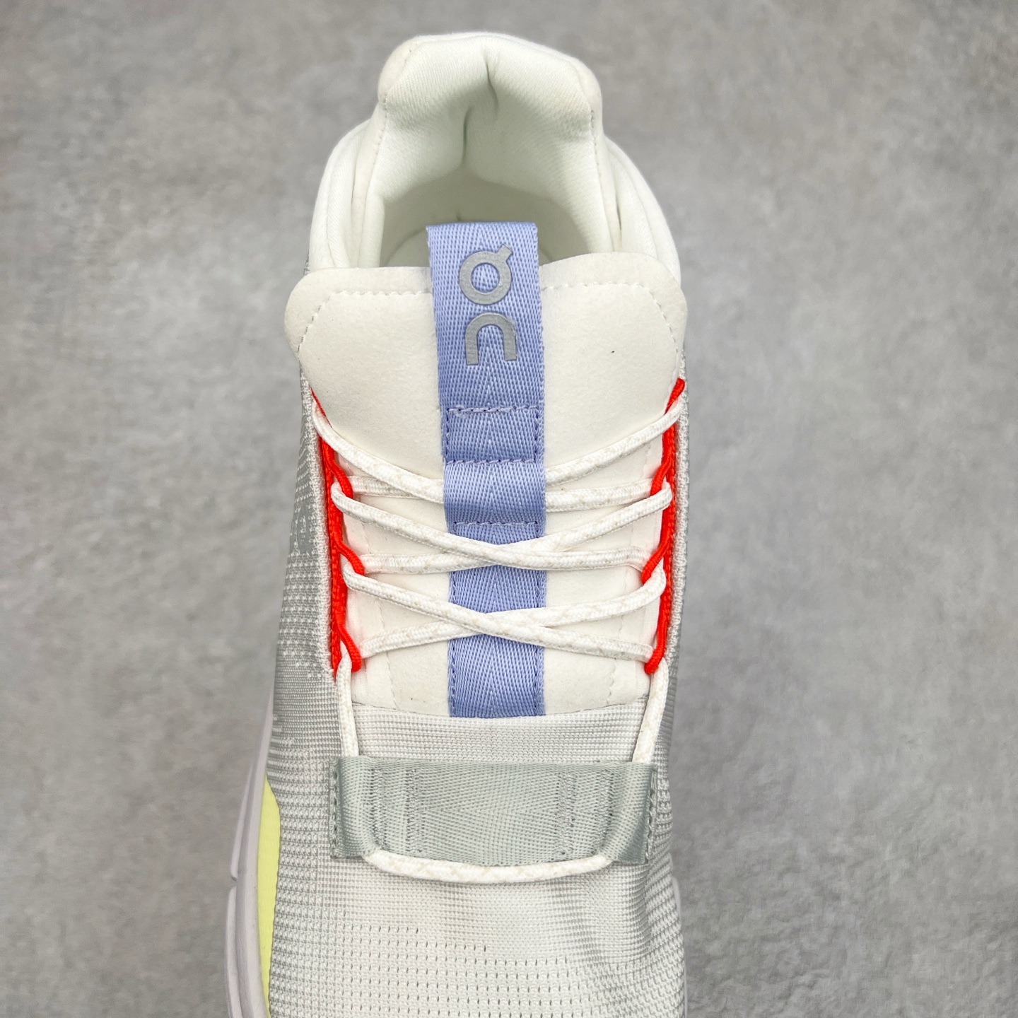 图片[5]-On昂跑 Cloudnova 轻量舒适织物回弹减震透气轻便耐磨防滑低帮休闲跑步鞋 昂跑运动品牌 开创于2010年 缓震着陆、强效回弹、轻柔质感的设计构思始终是ON研制关键 与此同时基于“为全球提供革新性的跑步感受”信念 陆续推出了多款跑鞋及其以专业运动人体跑步工程学为设计关键的功能性跑步服饰设备 让跑者不费力气地畅快畅跑 尺码：36 36.5 37.5 38 38.5 39 40 40.5 41 42 42.5 43 44 44.5 45-选品中心