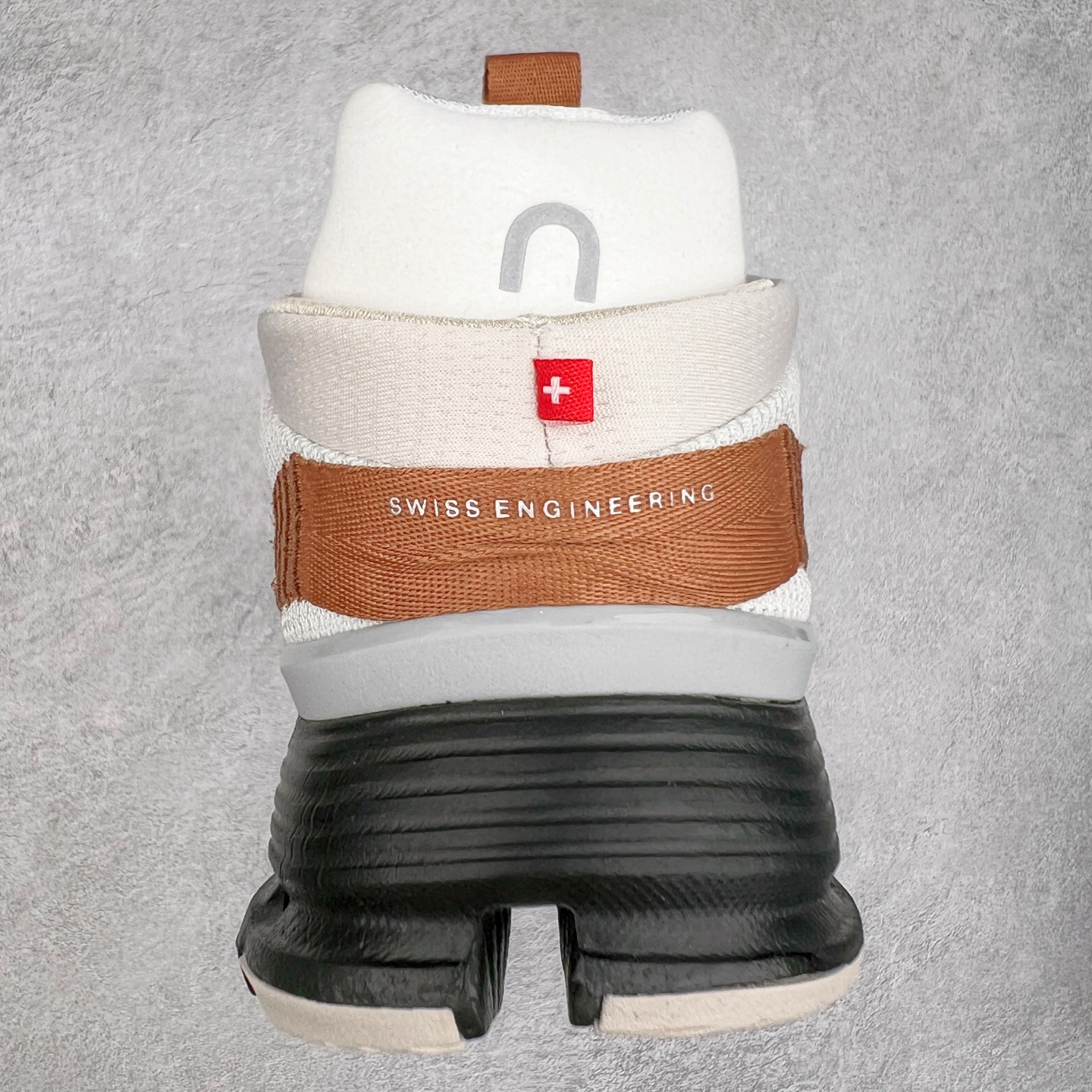 图片[8]-On昂跑 Cloudnova 轻量舒适织物回弹减震透气轻便耐磨防滑低帮休闲跑步鞋 昂跑运动品牌 开创于2010年 缓震着陆、强效回弹、轻柔质感的设计构思始终是ON研制关键 与此同时基于“为全球提供革新性的跑步感受”信念 陆续推出了多款跑鞋及其以专业运动人体跑步工程学为设计关键的功能性跑步服饰设备 让跑者不费力气地畅快畅跑 尺码：36 36.5 37.5 38 38.5 39 40 40.5 41 42 42.5 43 44 44.5 45-选品中心