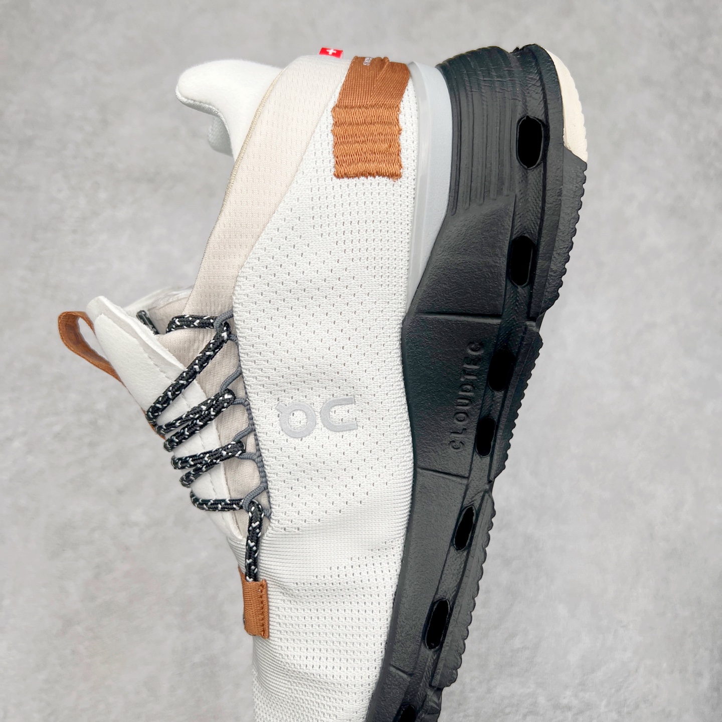 图片[7]-On昂跑 Cloudnova 轻量舒适织物回弹减震透气轻便耐磨防滑低帮休闲跑步鞋 昂跑运动品牌 开创于2010年 缓震着陆、强效回弹、轻柔质感的设计构思始终是ON研制关键 与此同时基于“为全球提供革新性的跑步感受”信念 陆续推出了多款跑鞋及其以专业运动人体跑步工程学为设计关键的功能性跑步服饰设备 让跑者不费力气地畅快畅跑 尺码：36 36.5 37.5 38 38.5 39 40 40.5 41 42 42.5 43 44 44.5 45-选品中心