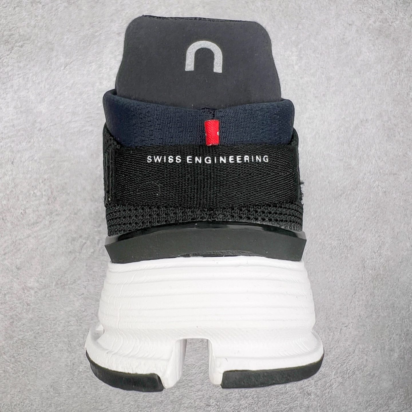 图片[8]-On昂跑 Cloudnova 轻量舒适织物回弹减震透气轻便耐磨防滑低帮休闲跑步鞋 昂跑运动品牌 开创于2010年 缓震着陆、强效回弹、轻柔质感的设计构思始终是ON研制关键 与此同时基于“为全球提供革新性的跑步感受”信念 陆续推出了多款跑鞋及其以专业运动人体跑步工程学为设计关键的功能性跑步服饰设备 让跑者不费力气地畅快畅跑 尺码：36 36.5 37.5 38 38.5 39 40 40.5 41 42 42.5 43 44 44.5 45-选品中心