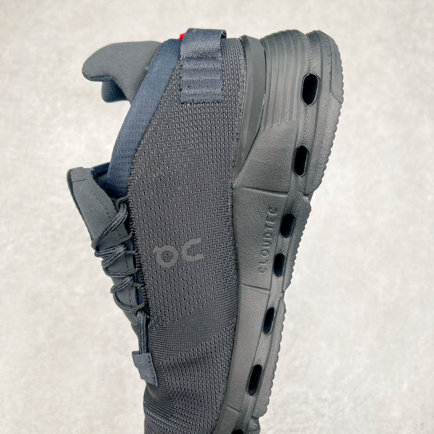 图片[7]-On昂跑 Cloudnova 轻量舒适织物回弹减震透气轻便耐磨防滑低帮休闲跑步鞋 昂跑运动品牌 开创于2010年 缓震着陆、强效回弹、轻柔质感的设计构思始终是ON研制关键 与此同时基于“为全球提供革新性的跑步感受”信念 陆续推出了多款跑鞋及其以专业运动人体跑步工程学为设计关键的功能性跑步服饰设备 让跑者不费力气地畅快畅跑 尺码：36 36.5 37.5 38 38.5 39 40 40.5 41 42 42.5 43 44 44.5 45-选品中心