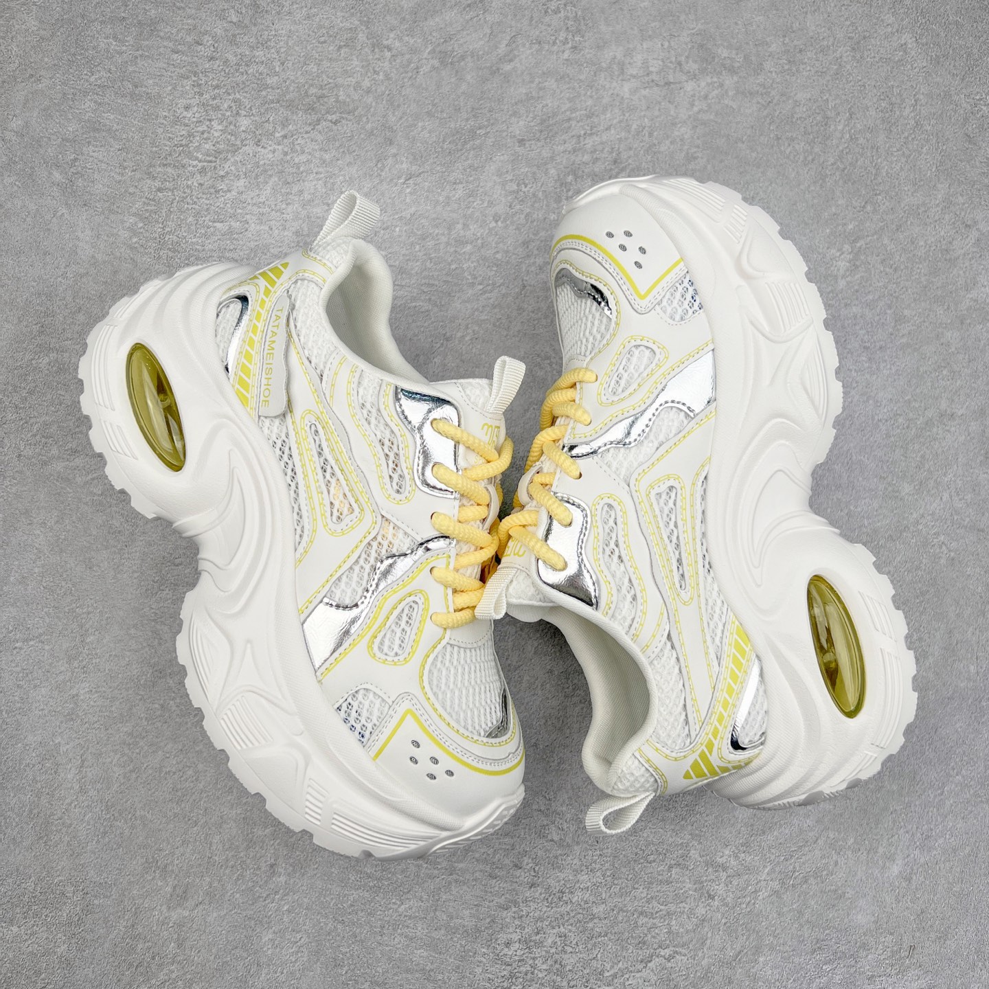 图片[3]-GG-CC Chunky Low休闲运动气垫厚底增高老爹鞋系列 广东大厂出品 完美细节 25ss春季新款厚底增高 大长腿 时髦look轻松定格 不费力展现率性氛围 高档银盒 酷帅机能风不规则设计气垫大底 白黄兰拼色造型设计 轻便舒适百搭 GGCC厚底增高简直就是小个子的快乐!不管怎么搭都好看~ 尺码：35 36 37 38 39 40-选品中心