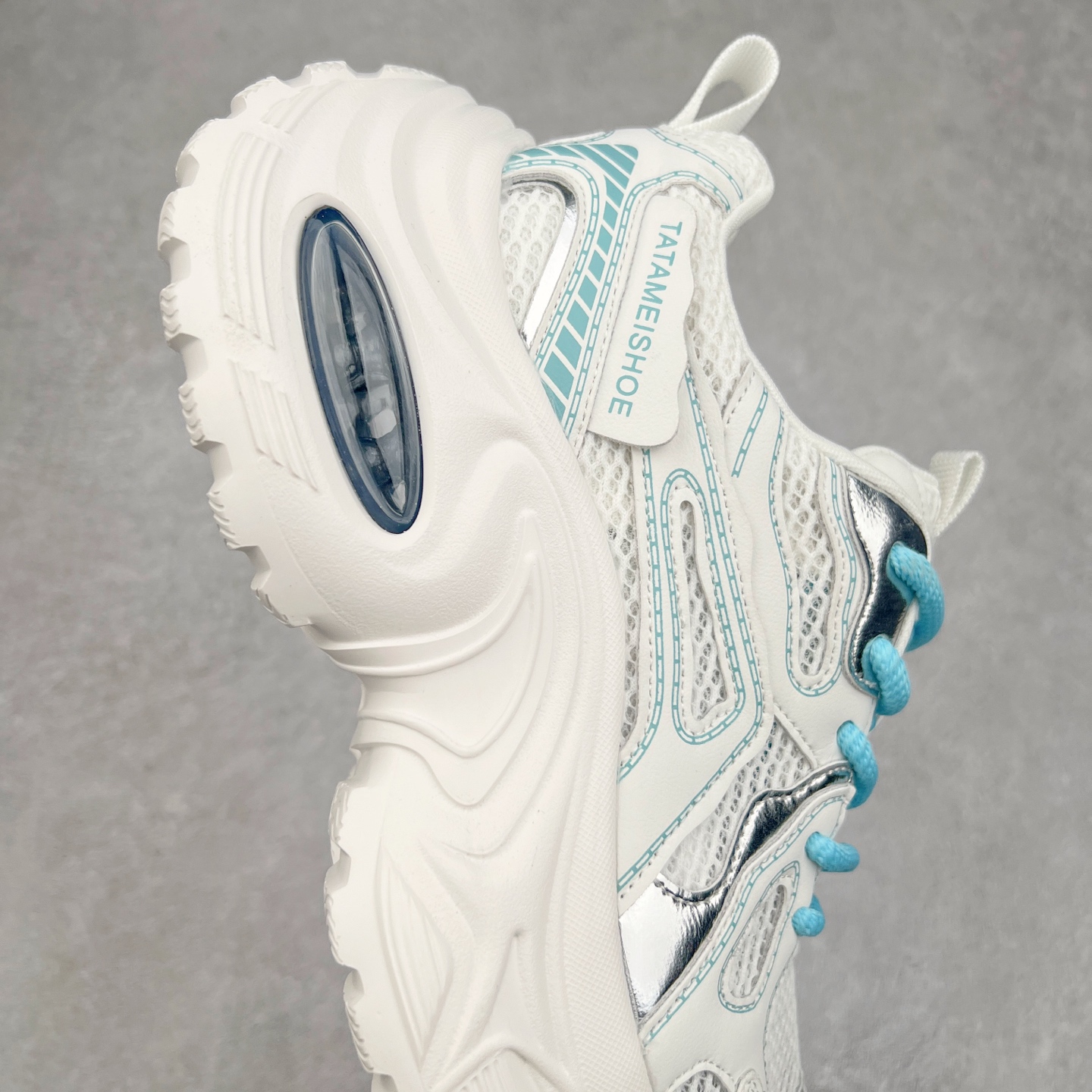 图片[6]-GG-CC Chunky Low休闲运动气垫厚底增高老爹鞋系列 广东大厂出品 完美细节 25ss春季新款厚底增高 大长腿 时髦look轻松定格 不费力展现率性氛围 高档银盒 酷帅机能风不规则设计气垫大底 白黄兰拼色造型设计 轻便舒适百搭 GGCC厚底增高简直就是小个子的快乐!不管怎么搭都好看~ 尺码：35 36 37 38 39 40-选品中心