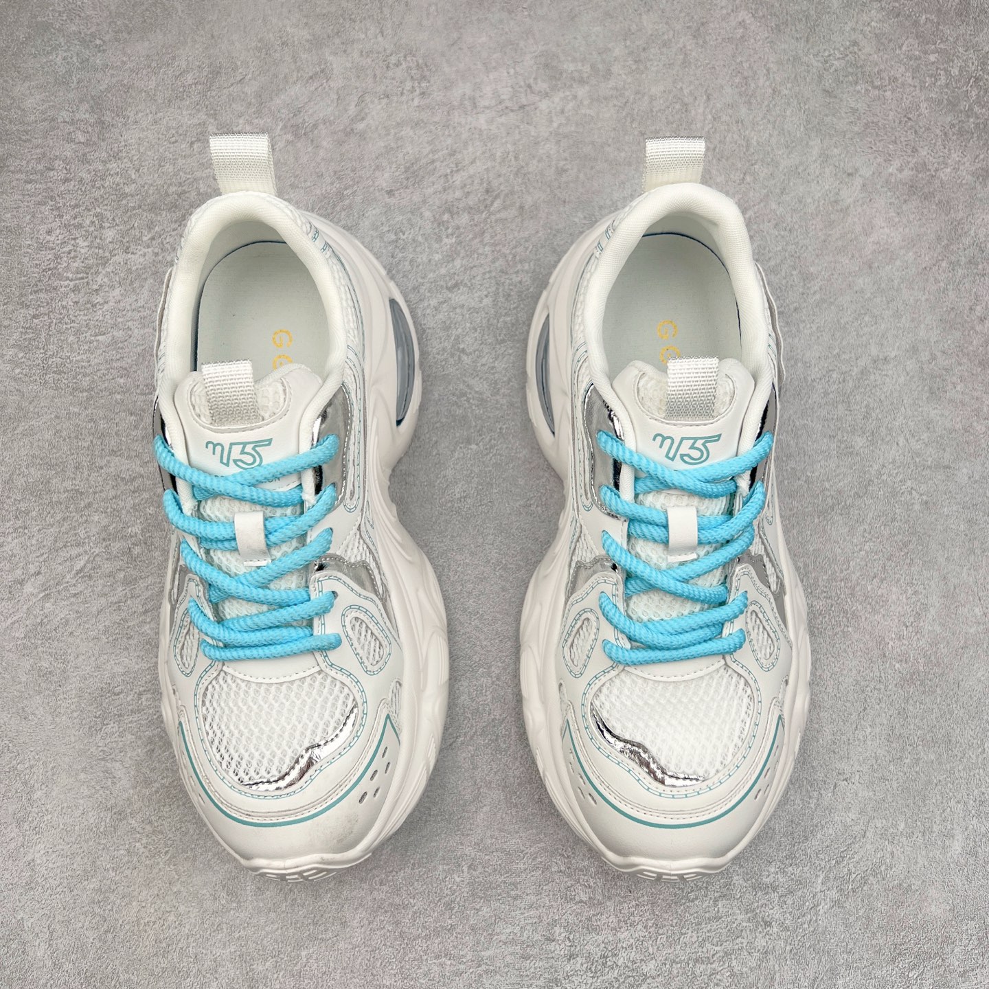 图片[2]-GG-CC Chunky Low休闲运动气垫厚底增高老爹鞋系列 广东大厂出品 完美细节 25ss春季新款厚底增高 大长腿 时髦look轻松定格 不费力展现率性氛围 高档银盒 酷帅机能风不规则设计气垫大底 白黄兰拼色造型设计 轻便舒适百搭 GGCC厚底增高简直就是小个子的快乐!不管怎么搭都好看~ 尺码：35 36 37 38 39 40-选品中心