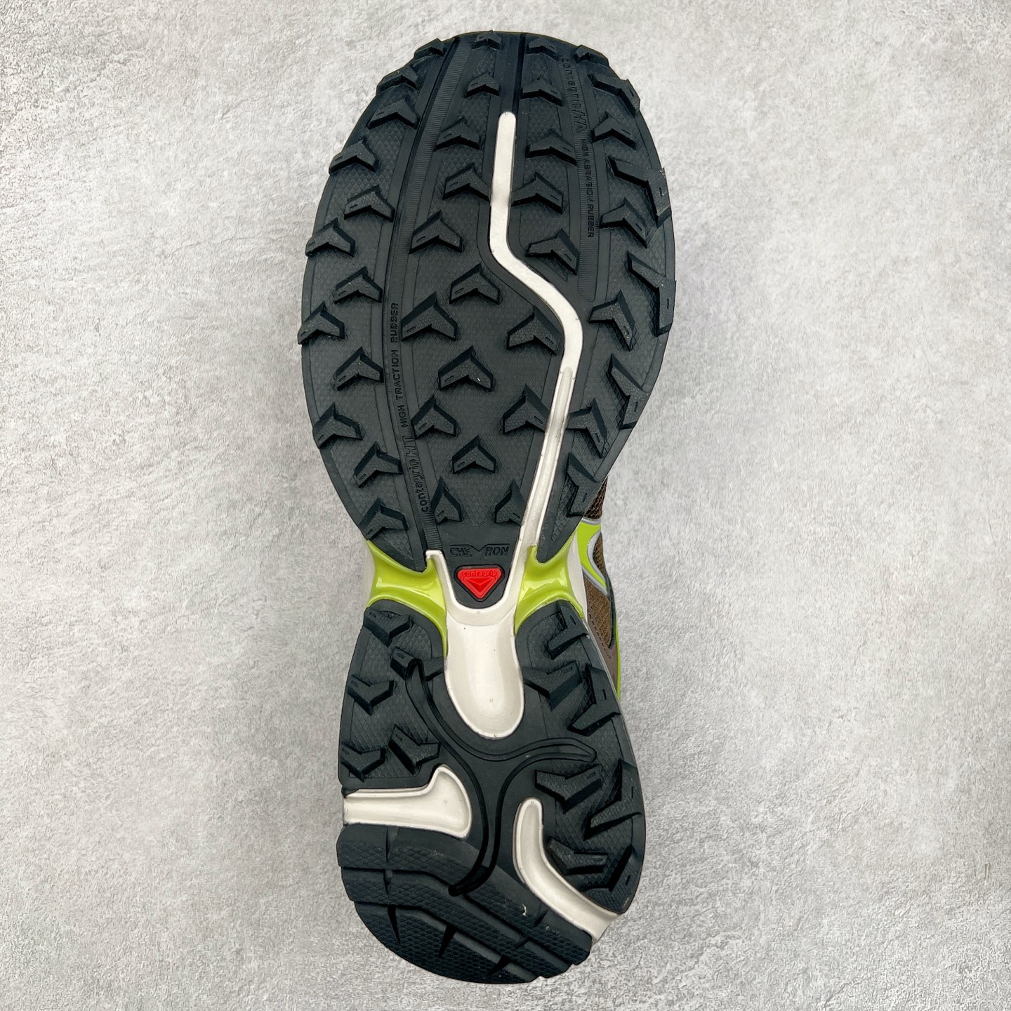 图片[9]-＃GX SALOMON XT-WHISPER 萨洛蒙圆头防滑耐磨低帮休闲越野训练城市通勤跑步鞋 男女同款 浅棕色 纯原外贸平台特供订单 耗时半年巨作 全套原纸板楦头开发 原厂特供网布配套加持 确保原汁原味 完美呈现版型 原档数据独家私模五层组合大底 男女鞋同步官方开发至46.5 原装Ortholite轻量化鞋垫 中底布带钢印编号 原厂TPU锁扣 进口港宝加持 后跟自然饱满 还原公司包裹性 鞋面以“锯齿”状的包裹系统呈现 在基色底之下加入了各种色点缀 将公司的最新技术和时尚前卫的造型融入耐用的长跑款式中 鞋面由 TPU 薄膜制成 并焊接在高耐磨网眼上 使其既时尚又坚固 由 ACS底盘支撑 可增强稳定性和支撑力 以及由橡胶凸耳 Contragrip外底覆盖的 EVA 缓冲中底 旨在应对崎岖的地形 鞋舌上的彩色Salomon 标签、Quicklace 系统以及鞋头、鞋舌和鞋跟上的附加品牌使细节更加完美 让穿着者可以轻松驾驭户外与通勤下的任何运动生活场景 无缝鞋身户外随意纵横 颜值与脚感兼备 出街通勤 绝对非常吸睛 你值得拥有 尺码：36 36.5 37.5 38 38.5 39 40 40.5 41 42 42.5 43 44 44.5 45 46 46.5 注意：偏小1码-选品中心