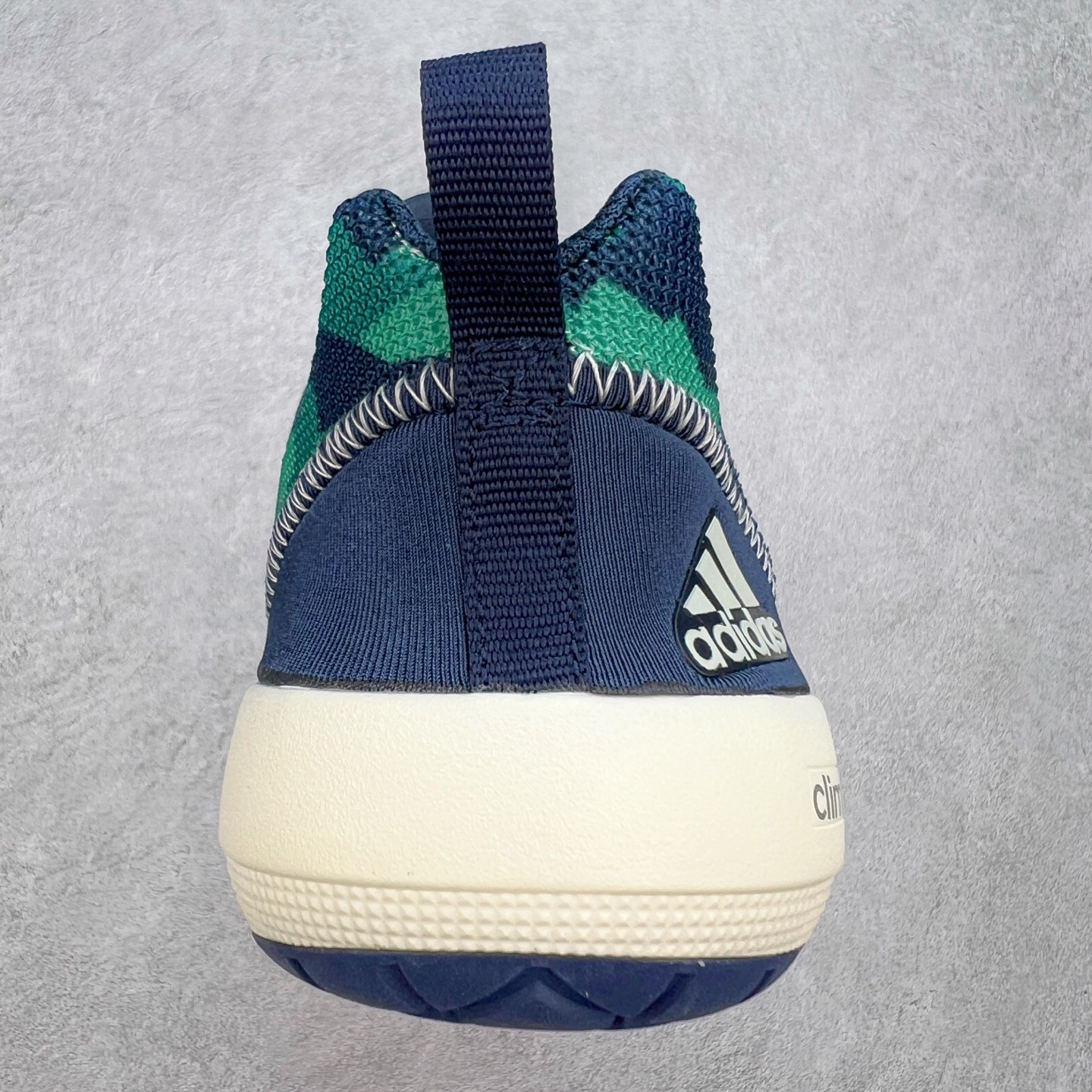 图片[8]-AD Terrex CC Boat 运动溯溪鞋户外涉水鞋 在夏日保持舒爽 采用舒适网材鞋面 MD大底 旨在伴你在湿滑表面也能轻松迈步 全新打孔设计 脚感舒适 力求让你在水边自在行走 尺码：36 36.5 37.5 38 38.5 39 40 40.5 41 42 42.5 43 44 44.5 45-选品中心