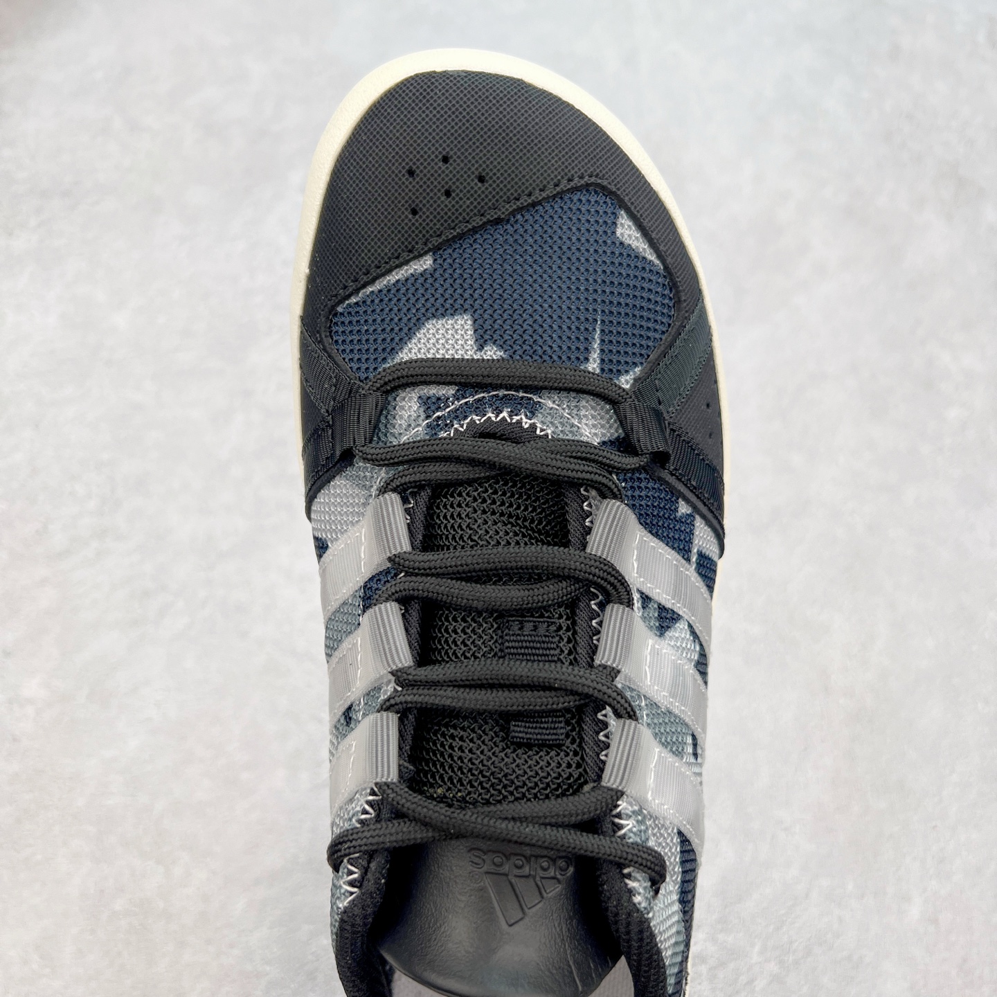 图片[4]-AD Terrex CC Boat 运动溯溪鞋户外涉水鞋 在夏日保持舒爽 采用舒适网材鞋面 MD大底 旨在伴你在湿滑表面也能轻松迈步 全新打孔设计 脚感舒适 力求让你在水边自在行走 尺码：36 36.5 37.5 38 38.5 39 40 40.5 41 42 42.5 43 44 44.5 45-选品中心