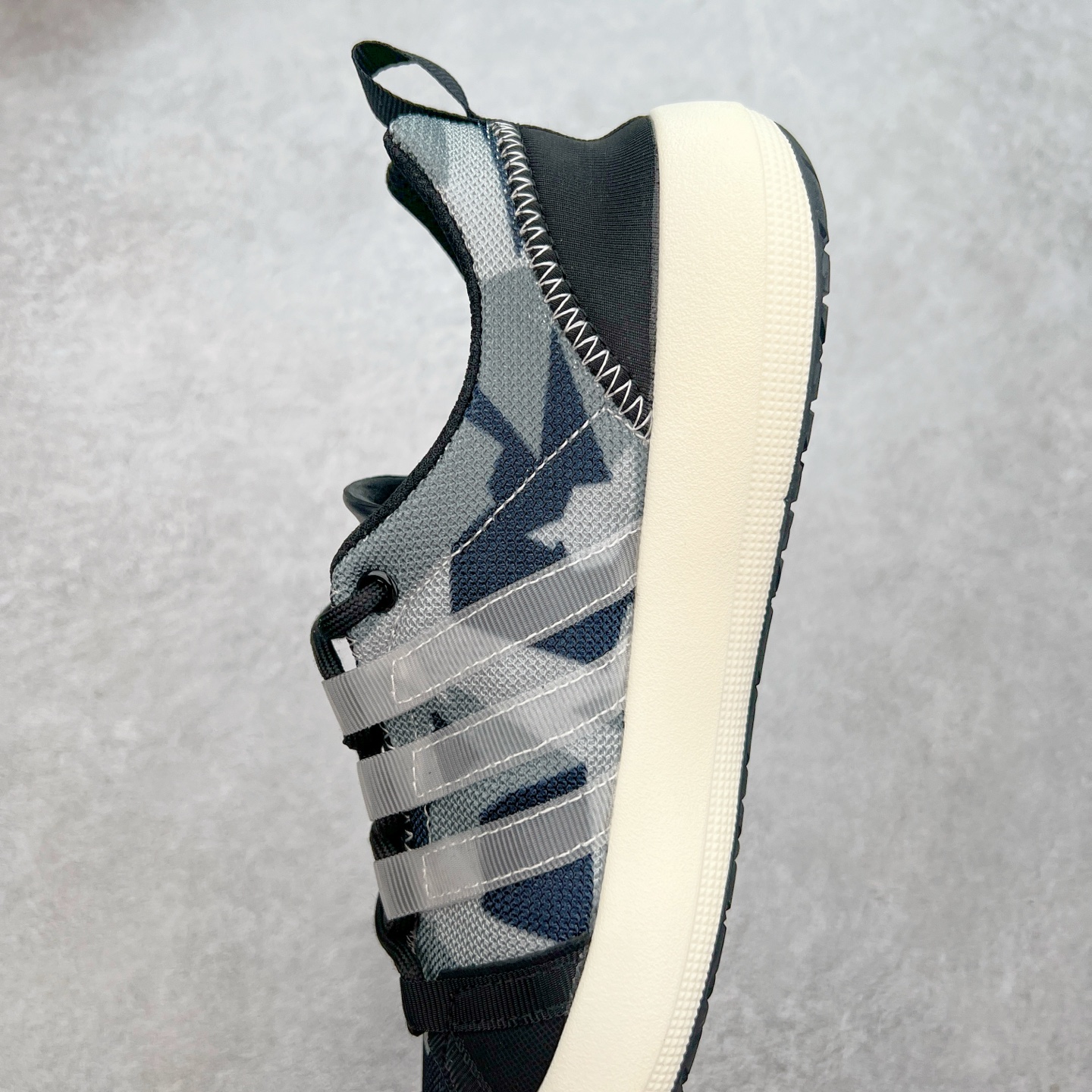 图片[7]-AD Terrex CC Boat 运动溯溪鞋户外涉水鞋 在夏日保持舒爽 采用舒适网材鞋面 MD大底 旨在伴你在湿滑表面也能轻松迈步 全新打孔设计 脚感舒适 力求让你在水边自在行走 尺码：36 36.5 37.5 38 38.5 39 40 40.5 41 42 42.5 43 44 44.5 45-选品中心