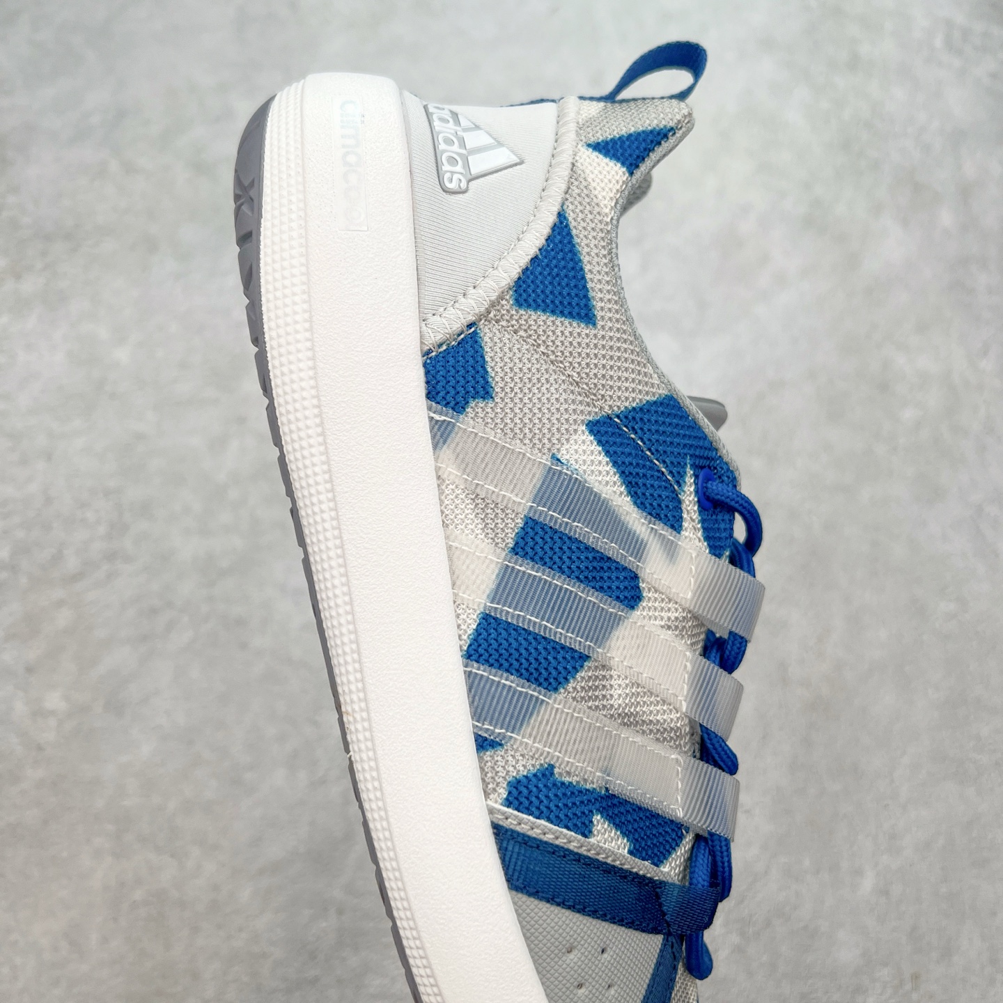 图片[6]-AD Terrex CC Boat 运动溯溪鞋户外涉水鞋 在夏日保持舒爽 采用舒适网材鞋面 MD大底 旨在伴你在湿滑表面也能轻松迈步 全新打孔设计 脚感舒适 力求让你在水边自在行走 尺码：36 36.5 37.5 38 38.5 39 40 40.5 41 42 42.5 43 44 44.5 45-选品中心