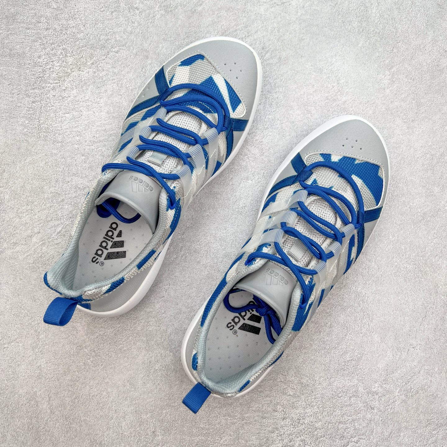 图片[3]-AD Terrex CC Boat 运动溯溪鞋户外涉水鞋 在夏日保持舒爽 采用舒适网材鞋面 MD大底 旨在伴你在湿滑表面也能轻松迈步 全新打孔设计 脚感舒适 力求让你在水边自在行走 尺码：36 36.5 37.5 38 38.5 39 40 40.5 41 42 42.5 43 44 44.5 45-选品中心