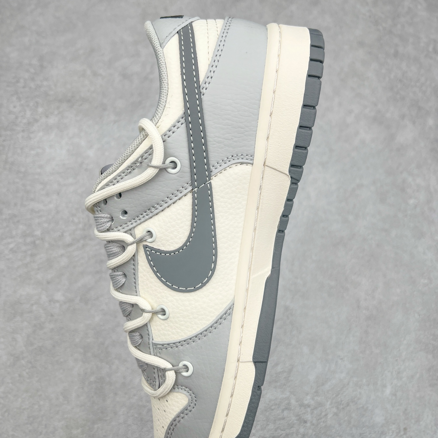 图片[7]-NK Dunk Low 定制配色 DM6868-078 大厂出品 极力推荐 原装头层材料 独家版型蒸餾加工帶來的是更好的视觉和脚感体验大厂纯原品质出货 清洁度 电绣工艺 皮料切割干净无任何毛边 细节完美 实拍调校N版已经零色差零失真 百分百还原实物色彩所见即所得 不存在货不对板色差等低级问题 选购参考实物拍摄 不混卖不参货 只用心做好货严格选品 承诺混一赔十 尺码：36 36.5 37.5 38 38.5 39 40 40.5 41 42 42.5 43 44 44.5 45-选品中心