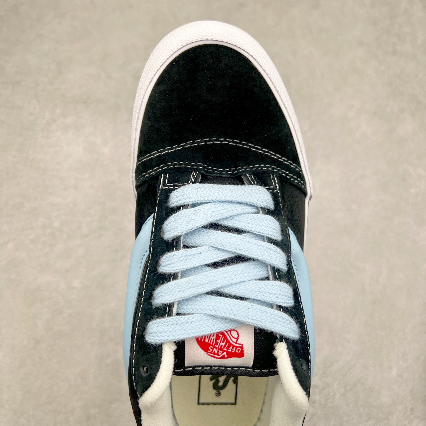 图片[4]-Vans Knu Skool 黑蓝 官方新款 复古休闲胖胖面包鞋 肥胖版大LOGO原版全皮猪八面料 尺码：35 36 36.5 37 38 38.5 39 40 40.5 41 42 42.5 43 44 工艺：硫化1：1（重量1：1、真标、原钢印、材质标、鞋型标、合格证）-选品中心