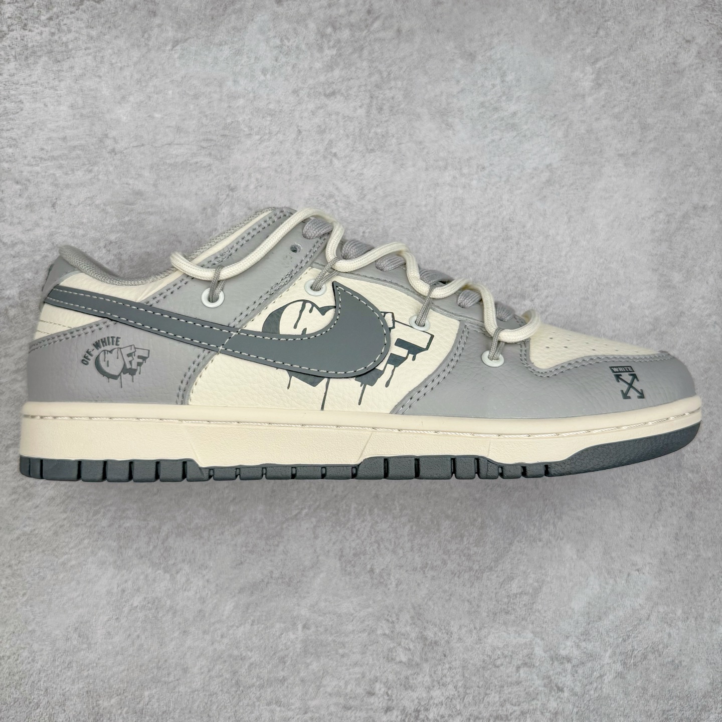 NK Dunk Low 定制配色 DM6868-078 大厂出品 极力推荐 原装头层材料 独家版型蒸餾加工帶來的是更好的视觉和脚感体验大厂纯原品质出货 清洁度 电绣工艺 皮料切割干净无任何毛边 细节完美 实拍调校N版已经零色差零失真 百分百还原实物色彩所见即所得 不存在货不对板色差等低级问题 选购参考实物拍摄 不混卖不参货 只用心做好货严格选品 承诺混一赔十 尺码：36 36.5 37.5 38 38.5 39 40 40.5 41 42 42.5 43 44 44.5 45-选品中心