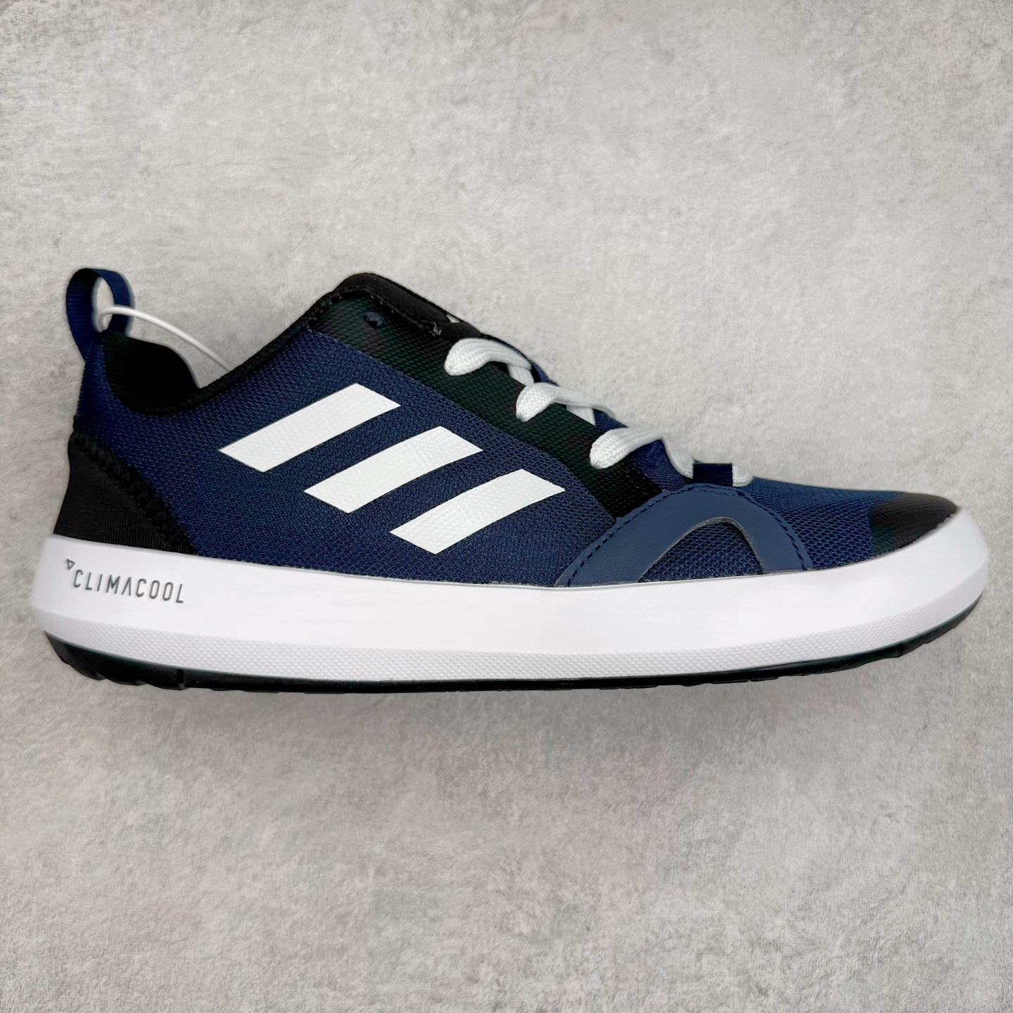 图片[5]-AD Terrex CC Boat 运动溯溪鞋户外涉水鞋 在夏日保持舒爽 采用舒适网材鞋面 MD大底 旨在伴你在湿滑表面也能轻松迈步 全新打孔设计 脚感舒适 力求让你在水边自在行走 尺码：36 36.5 37.5 38 38.5 39 40 40.5 41 42 42.5 43 44 44.5 45-选品中心