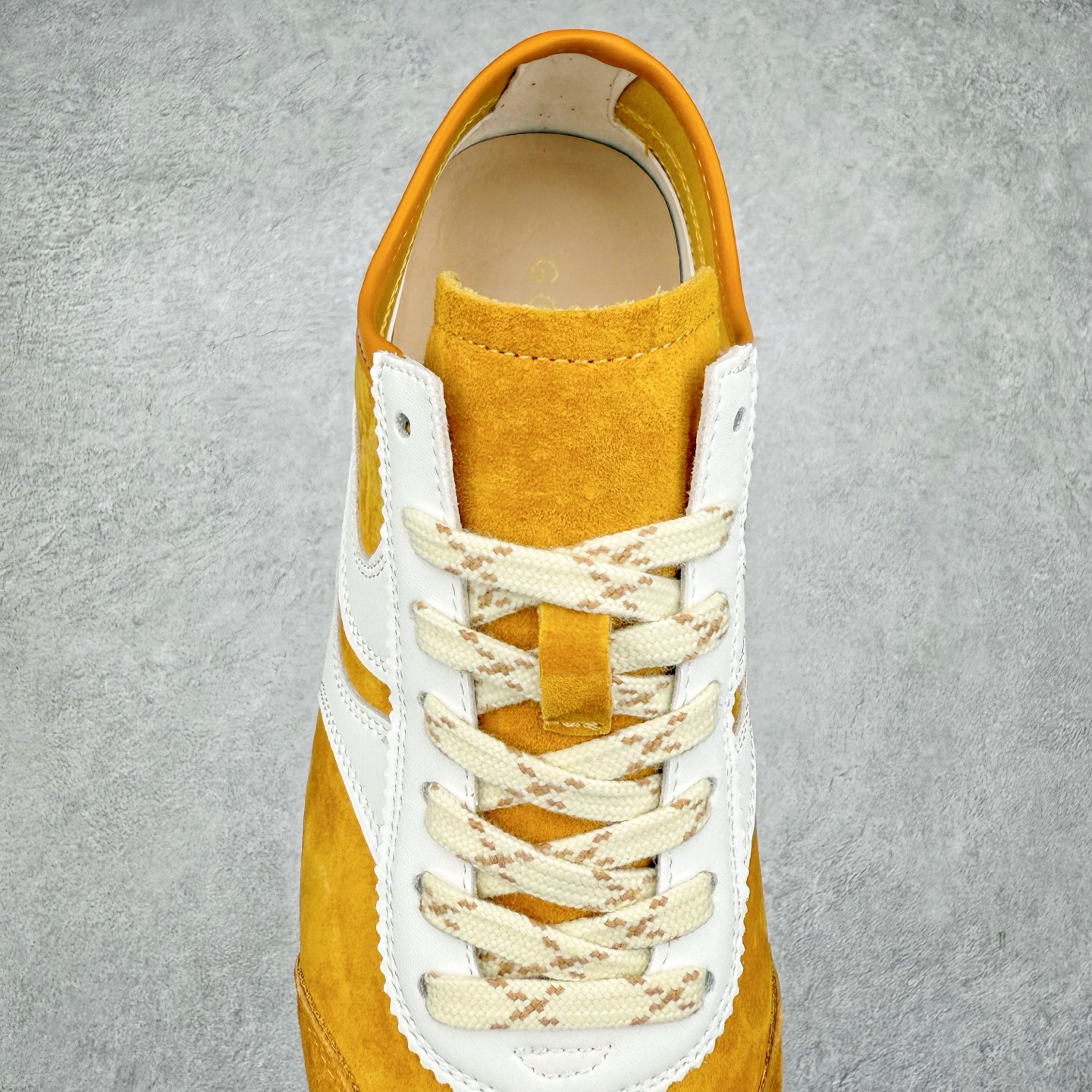 图片[5]-GG-CC阿甘德训鞋2.0系列复古风芭蕾舞鞋GGCC薄底百搭休闲运动鞋系列 广东大厂品质 25ss春季新款 全手工拉帮工艺成型 反绒牛皮革拼接头层皮饰片鞋面材质 鞋身原装高密度防刮尼龙面料,极好柔软效果 双春日踏青舒适度和少女感 德训鞋界的白月光🌙 长时间走路和站立都不累脚 不管怎么搭配都好看 尺码：35 36 37 38 39 40-选品中心