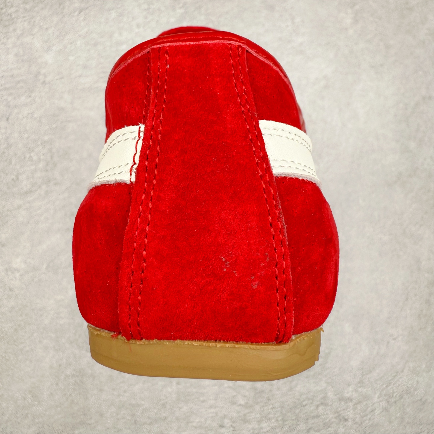 图片[8]-GG-CC阿甘德训鞋2.0系列复古风芭蕾舞鞋GGCC薄底百搭休闲运动鞋系列 广东大厂品质 25ss春季新款 全手工拉帮工艺成型 反绒牛皮革拼接头层皮饰片鞋面材质 鞋身原装高密度防刮尼龙面料,极好柔软效果 双春日踏青舒适度和少女感 德训鞋界的白月光🌙 长时间走路和站立都不累脚 不管怎么搭配都好看 尺码：35 36 37 38 39 40-选品中心