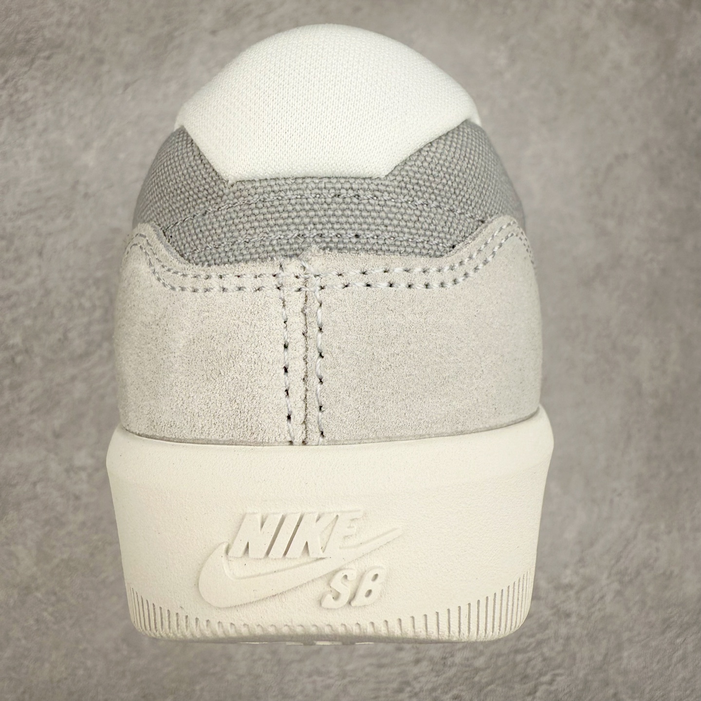 图片[8]-NK SB Force 58 空军58系列低帮休闲运动滑板板鞋 FQ7637-001 鞋面由帆布和麂皮拼接 层次感丰富 搭配硫化外底 耐磨耐穿 鞋舌及中底后跟处饰有SB Logo 表明鞋款身份 采用包边设计 经久耐穿 硫化结构则有效提升灵活性 穿上这款全新推出的创意力作 助你耀动街头 尺码：36 36.5 37.5 38 38.5 39 40 40.5 41 42 42.5 43 44 45-选品中心