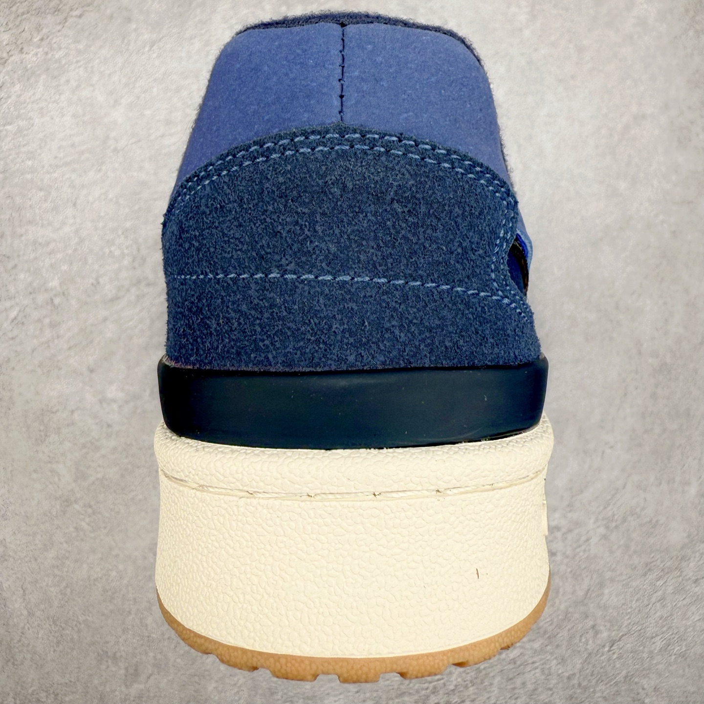 图片[8]-AD Forum 84 Low OG 低帮百搭潮流休闲运动板鞋 以复古篮球鞋的外形为基础 采用皮革拼接 简约百搭 更加贴合舒适 中底内侧网格造型起到点睛之笔 外底橡胶 更显复古 尺码：36 36.5 37.5 38 38.5 39 40 40.5 41 42 42.5 43 44 44.5 45-选品中心