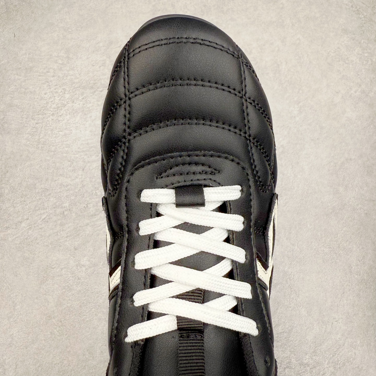 图片[4]-GOOD BAI 白敬亭同款 复古时尚流浪鞋 广东大厂货 2025春夏新品 网纹格 赛车鞋设计搭配做旧效果 是又酷又浪漫 千禧复古感 脚感特别 轻盈舒适~ 内增高设计 穿着更好搭配 尺码：35 36 37 38 39 40-选品中心