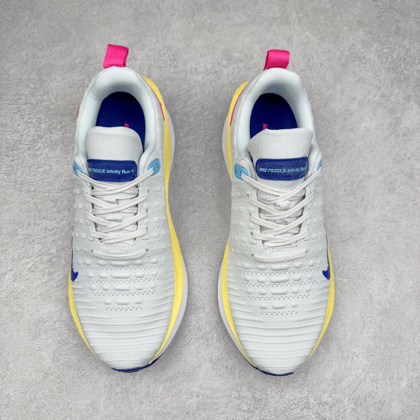 图片[2]-＃福利特价 NK ZoomX Invincible Run Flyknit FK4 不可战胜4代系列轻量飞织低帮休闲运动慢跑鞋 此鞋专为短跑运动员而生 是为 5 至 10 公里距离的赛事和训练打造 整体设计采用流线型的轻质工程网眼材质构成鞋面 并与其他 Running 旗舰鞋款同样搭载全脚掌 ZoomX 缓冲中底 搭配 Pebax 物料与橡胶外底 ZoomX StreakFly 首发配色以Prototype呈现 其灵感是来自开发期间的磨损测试 透过编号的标记与内侧的预期跑步距离突出研发过程 尺码：36 36.5 37.5 38 38.5 39 40 40.5 41 42 42.5 43 44 44.5 45-选品中心