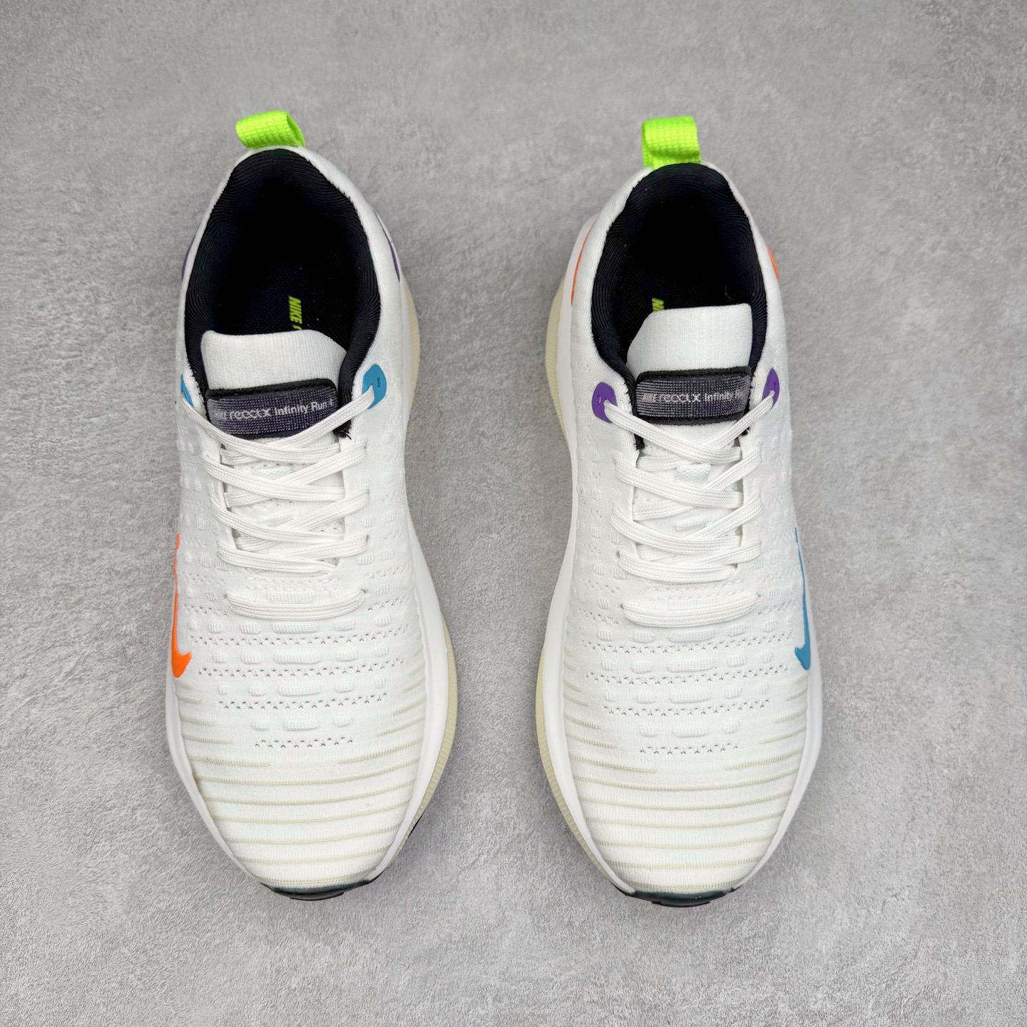 图片[2]-＃福利特价 NK ZoomX Invincible Run Flyknit FK4 不可战胜4代系列轻量飞织低帮休闲运动慢跑鞋 此鞋专为短跑运动员而生 是为 5 至 10 公里距离的赛事和训练打造 整体设计采用流线型的轻质工程网眼材质构成鞋面 并与其他 Running 旗舰鞋款同样搭载全脚掌 ZoomX 缓冲中底 搭配 Pebax 物料与橡胶外底 ZoomX StreakFly 首发配色以Prototype呈现 其灵感是来自开发期间的磨损测试 透过编号的标记与内侧的预期跑步距离突出研发过程 尺码：36 36.5 37.5 38 38.5 39 40 40.5 41 42 42.5 43 44 44.5 45-选品中心