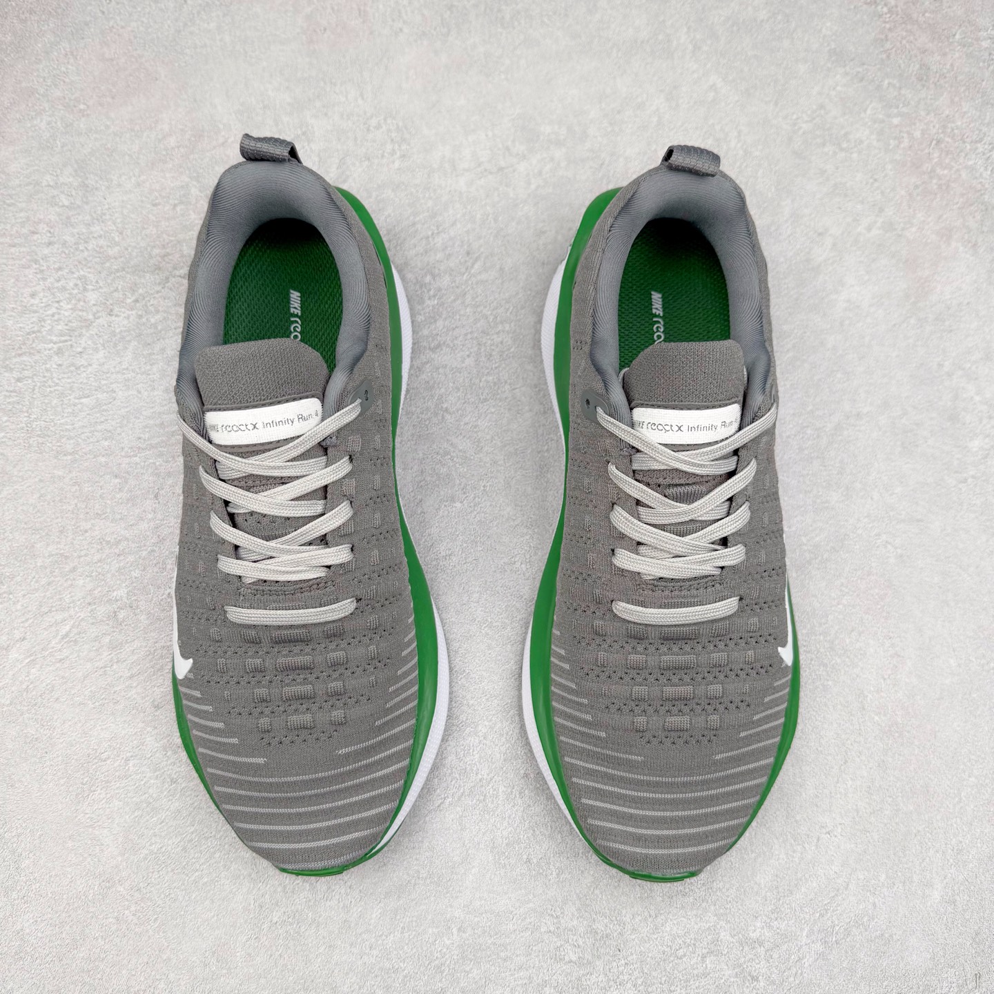 图片[2]-＃福利特价 NK ZoomX Invincible Run Flyknit FK4 不可战胜4代系列轻量飞织低帮休闲运动慢跑鞋 此鞋专为短跑运动员而生 是为 5 至 10 公里距离的赛事和训练打造 整体设计采用流线型的轻质工程网眼材质构成鞋面 并与其他 Running 旗舰鞋款同样搭载全脚掌 ZoomX 缓冲中底 搭配 Pebax 物料与橡胶外底 ZoomX StreakFly 首发配色以Prototype呈现 其灵感是来自开发期间的磨损测试 透过编号的标记与内侧的预期跑步距离突出研发过程 尺码：36 36.5 37.5 38 38.5 39 40 40.5 41 42 42.5 43 44 44.5 45-选品中心