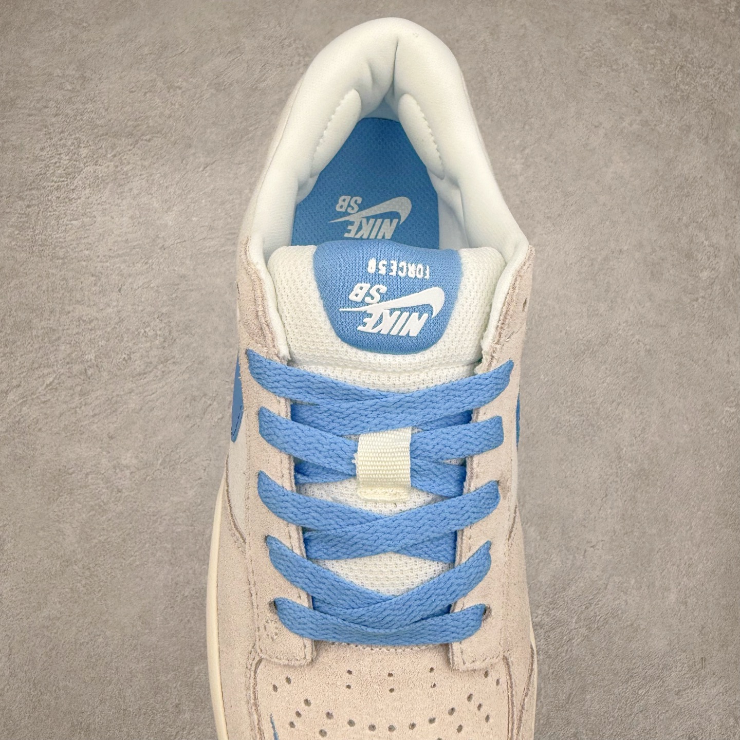 图片[5]-NK SB Force 58 空军58系列低帮休闲运动滑板板鞋 DV5477-003 鞋面由帆布和麂皮拼接 层次感丰富 搭配硫化外底 耐磨耐穿 鞋舌及中底后跟处饰有SB Logo 表明鞋款身份 采用包边设计 经久耐穿 硫化结构则有效提升灵活性 穿上这款全新推出的创意力作 助你耀动街头 尺码：36 36.5 37.5 38 38.5 39 40 40.5 41 42 42.5 43 44 45-选品中心