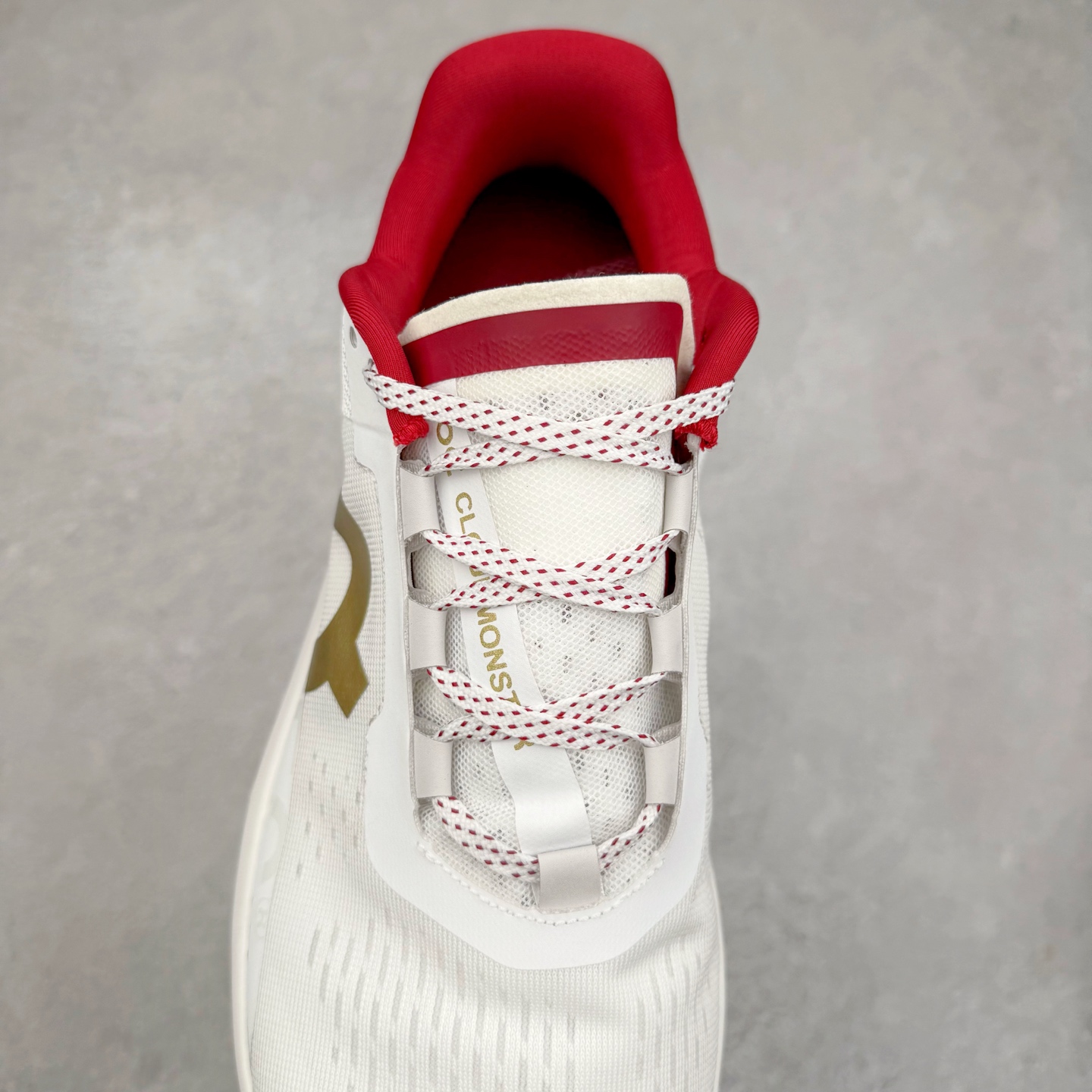 图片[5]-On Cloudmonster 2 昂跑减震生活休闲鞋 此运动品牌 开创于2010年 缓震着陆、强效回弹、轻柔质感的设计构思始终是ON研制关键 与此同时基于“为全球提供革新性的跑步感受”信念 陆续推出了多款跑鞋及其以专业运动人体跑步工程学为设计关键的功能性跑步服饰设备 让跑者不费力气地畅快畅跑 尺码：36 36.5 37.5 38 38.5 39 40 40.5 41 42 42.5 43 44 44.5 45-选品中心