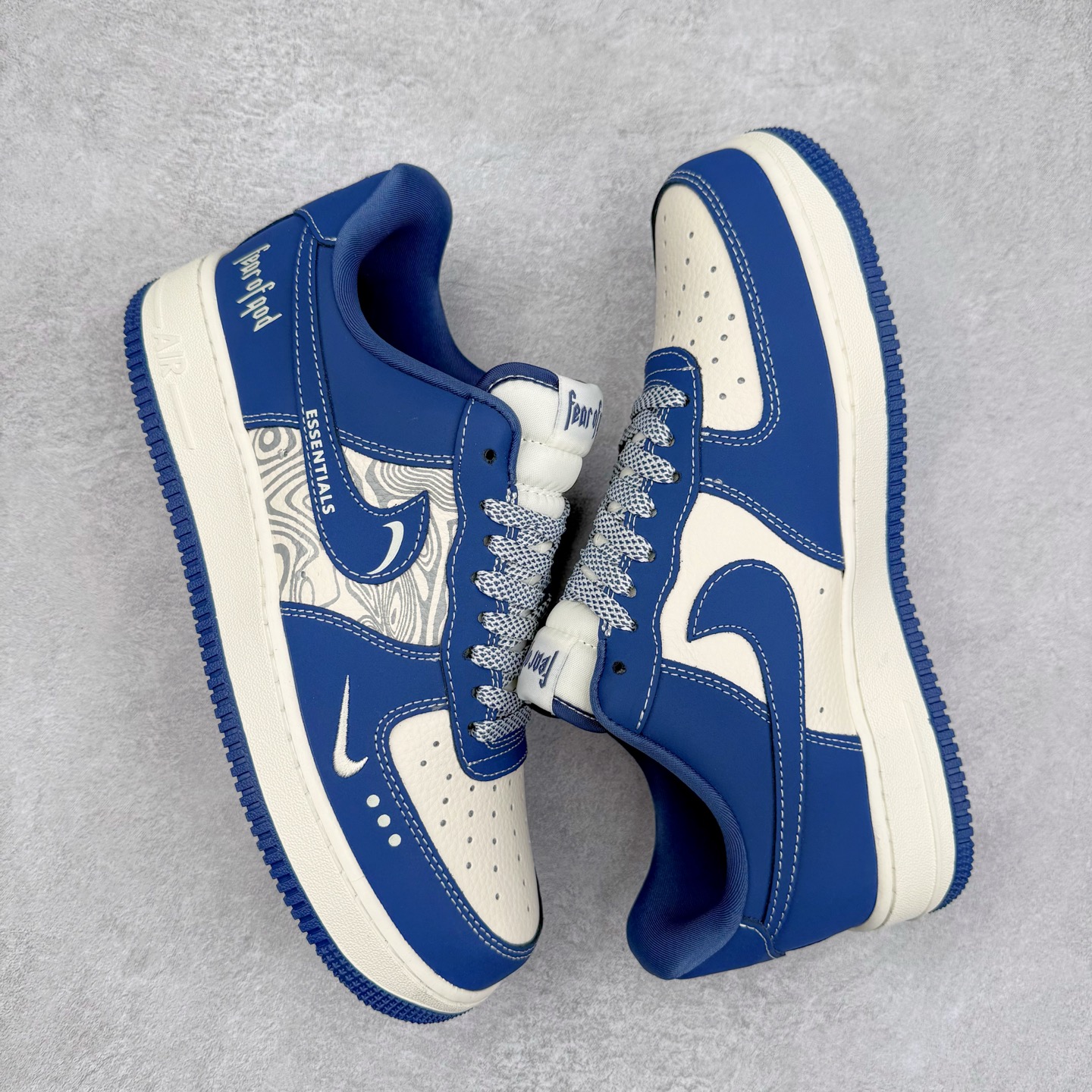 图片[3]-NK Air Force 1´07 Low 空军一号低帮百搭休闲运动板鞋 KK1988-079 柔软、弹性十足的缓震性能和出色的中底设计 横跨复古与现代的外型结合 造就出风靡全球 三十多年的Force 1 直到今天还深受青睐 实拍调校N版已经零色差零失真 百分百还原实物色彩所见即所得 不存在货不对板色差等低级问题 选购参考实物拍摄 不混卖不参货 只用心做好货严格选品 承诺混一赔十 尺码：36 36.5 37.5 38 38.5 39 40 40.5 41 42 42.5 43 44 44.5 45-选品中心