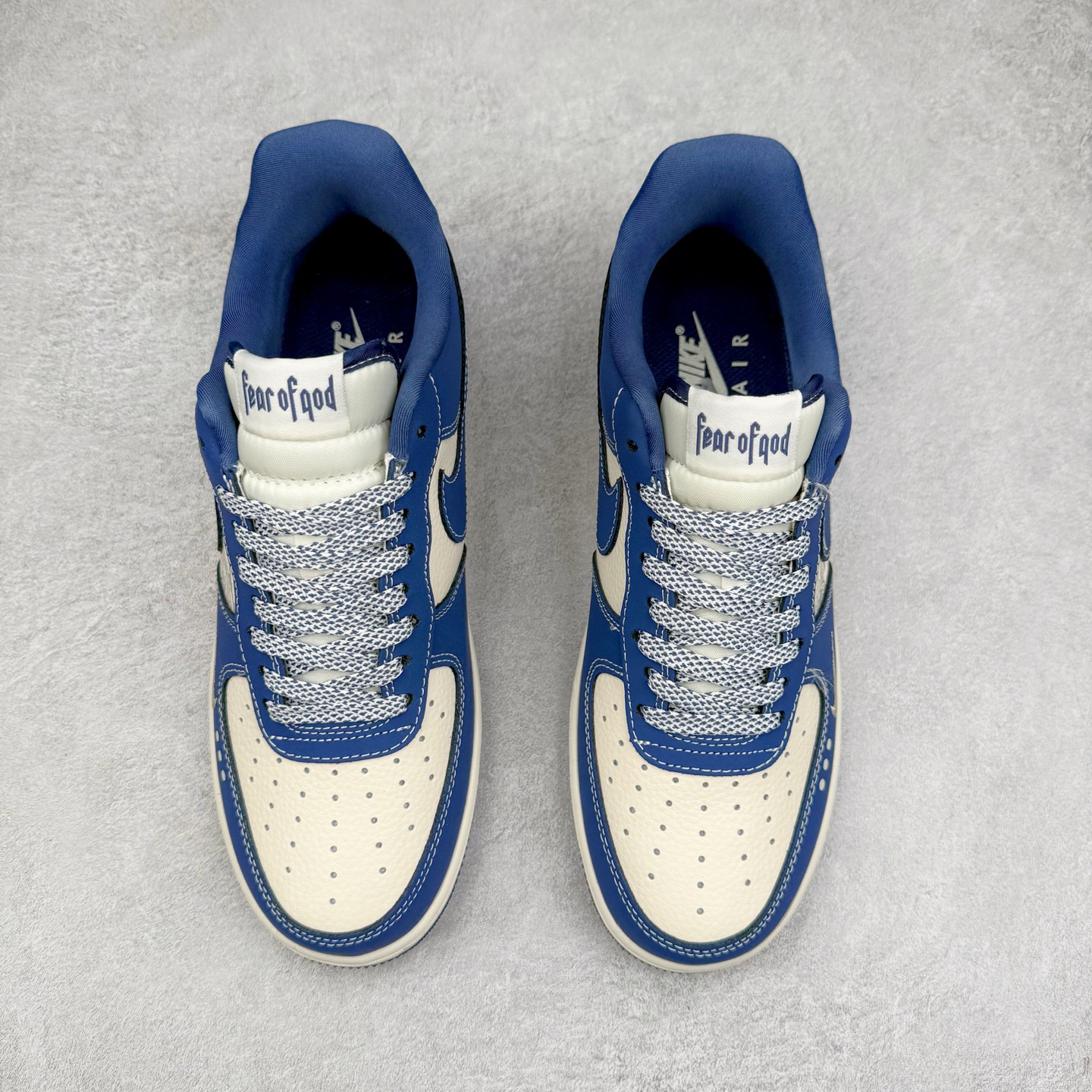 图片[2]-NK Air Force 1´07 Low 空军一号低帮百搭休闲运动板鞋 KK1988-079 柔软、弹性十足的缓震性能和出色的中底设计 横跨复古与现代的外型结合 造就出风靡全球 三十多年的Force 1 直到今天还深受青睐 实拍调校N版已经零色差零失真 百分百还原实物色彩所见即所得 不存在货不对板色差等低级问题 选购参考实物拍摄 不混卖不参货 只用心做好货严格选品 承诺混一赔十 尺码：36 36.5 37.5 38 38.5 39 40 40.5 41 42 42.5 43 44 44.5 45-选品中心