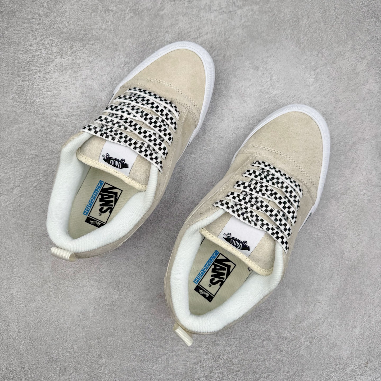 图片[3]-Vans Knu Skool VLT 白黑 官方新款 复古休闲胖胖面包鞋 肥胖版大LOGO原版全皮猪八面料 货号：VN0007QDQJM 尺码：35 36 36.5 37 38 38.5 39 40 40.5 41 42 42.5 43 44 工艺：硫化1：1（重量1：1、真标、原钢印、材质标、鞋型标、合格证）-选品中心