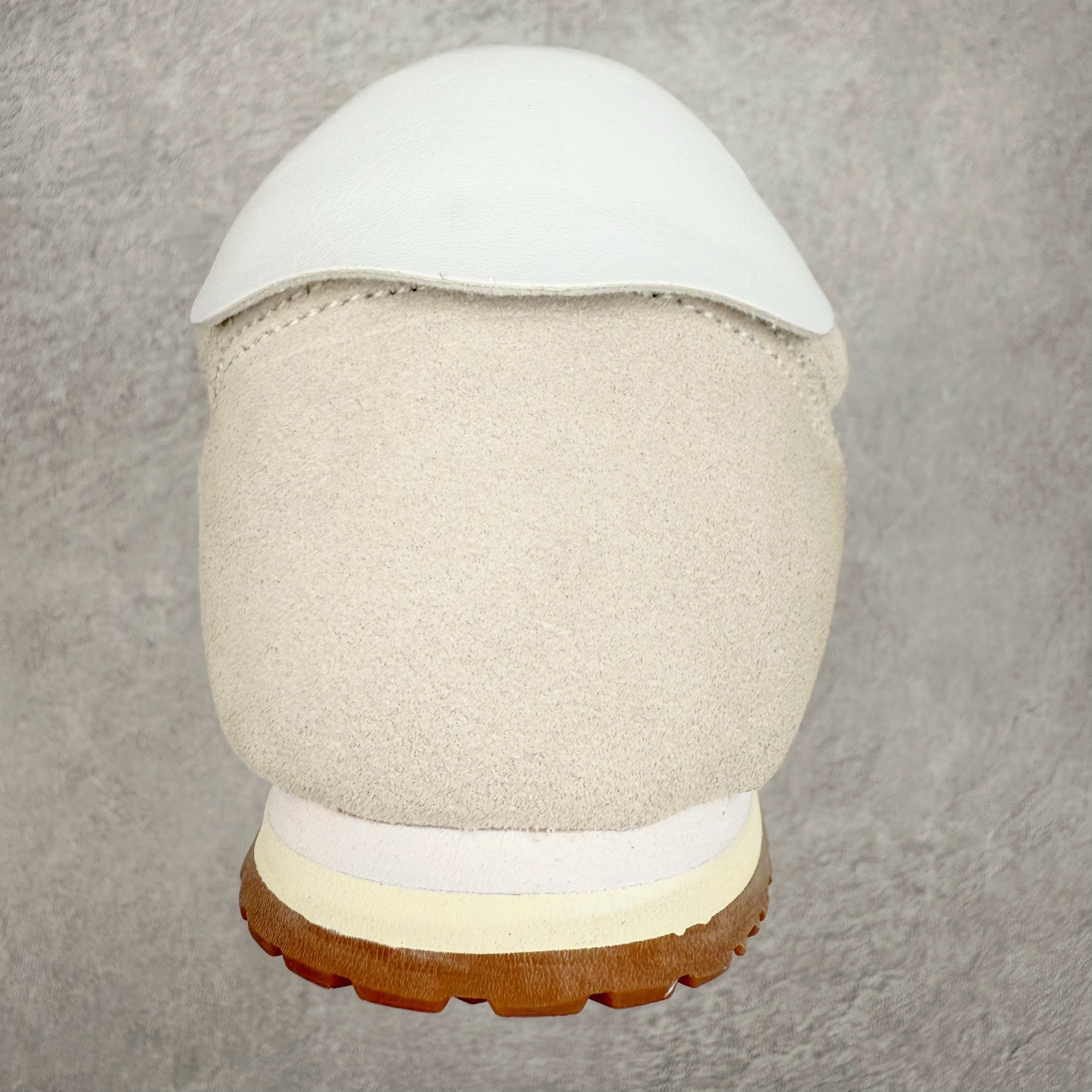 图片[8]-Vans Super Low Pro 米白蓝 官方新款 复古薄底德训鞋系列 以经典Vans Serio为灵感，氛围感樱花粉，与春日街头适配度拉满，一脚踩进浅浅春色。华夫大底搭上 EVA 泡棉科技，脚感舒适怎么Live都生动，轻盈出门！ 货号：VN000D83O3N 尺码：35 36 36.5 37 38 38.5 39 40-选品中心