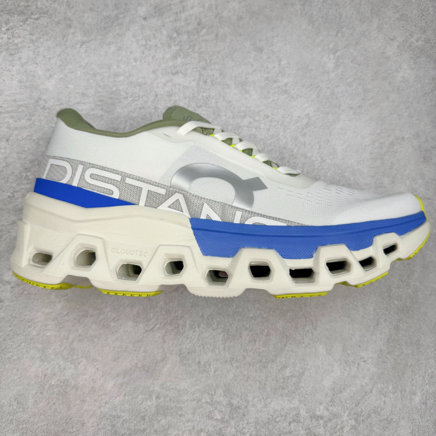 图片[3]-On Cloudmonster 2 昂跑减震生活休闲鞋 此运动品牌 开创于2010年 缓震着陆、强效回弹、轻柔质感的设计构思始终是ON研制关键 与此同时基于“为全球提供革新性的跑步感受”信念 陆续推出了多款跑鞋及其以专业运动人体跑步工程学为设计关键的功能性跑步服饰设备 让跑者不费力气地畅快畅跑 尺码：36 36.5 37.5 38 38.5 39 40 40.5 41 42 42.5 43 44 44.5 45-选品中心