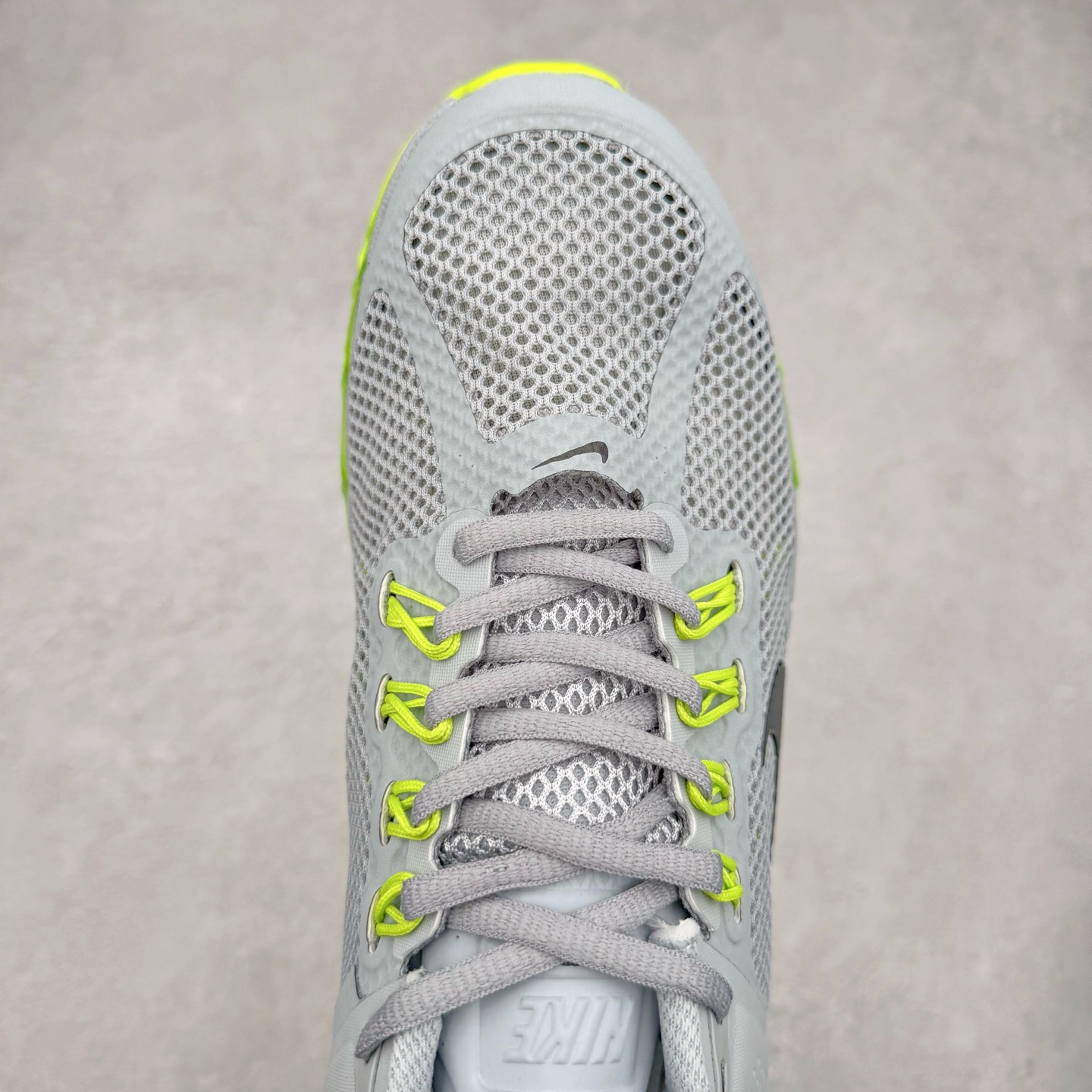 图片[4]-＃纯原 NK Air Max 2013 经典舒适时尚耐磨透气低帮气垫跑步鞋 HF3660-003 携时尚设计闪亮回归 出众有型 采用网眼布细节和运动风无缝覆面 助你保持清爽感受 塑就焕新造型 经典 Flywire 设计搭配经典全掌型 Max Air 缓震配置 缔造出众舒适感和支撑效果实拍调校N版已经零色差零失真 百分百还原实物色彩所见即所得 不存在货不对板色差等低级问题 选购参考实物拍摄 不混卖不参货 只用心做好货严格选品 承诺混一赔十 尺码：35.5 36 36.5 37.5 38 38.5 39 40 40.5 41 42 42.5 43 44 44.5 45 46 46.5-选品中心