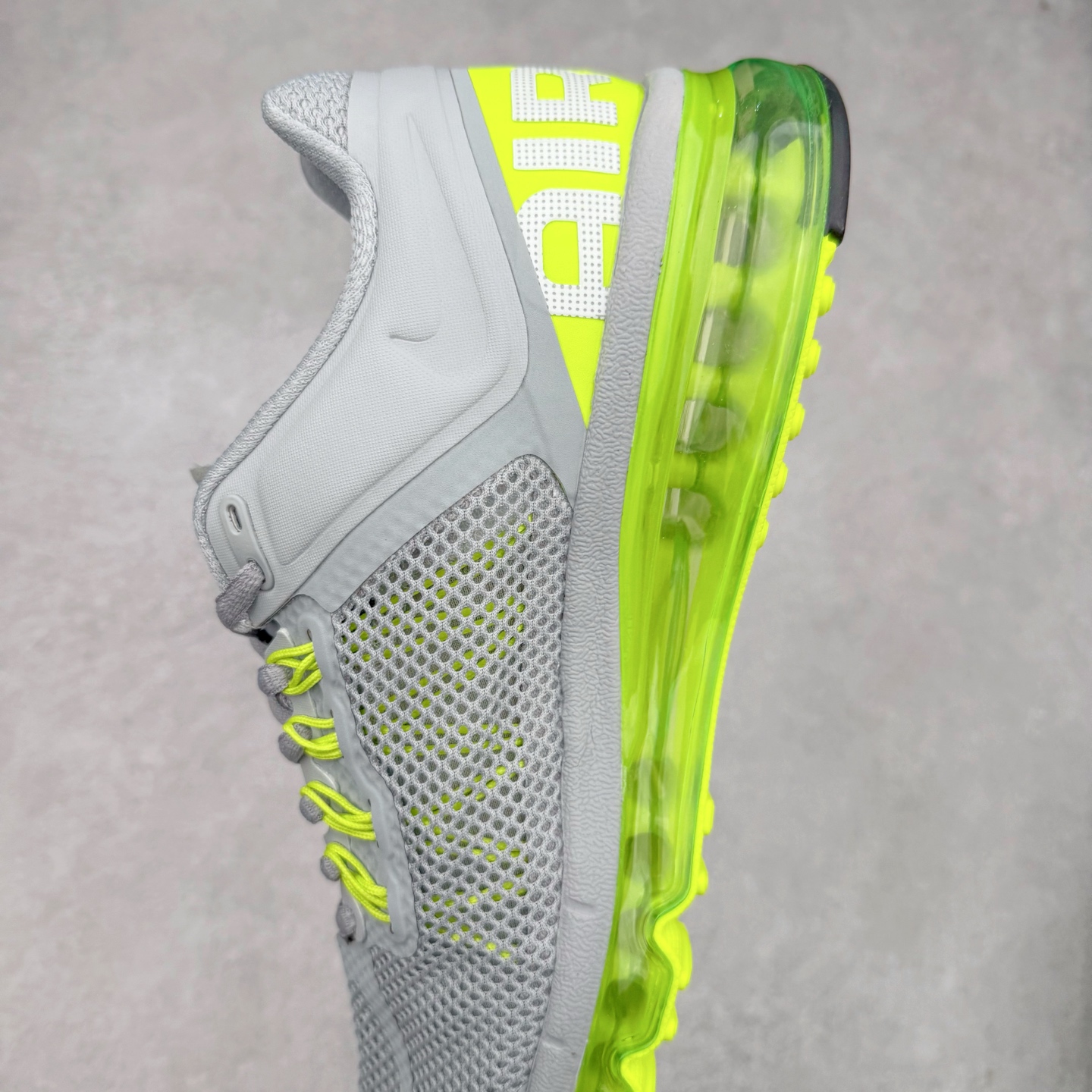 图片[7]-＃纯原 NK Air Max 2013 经典舒适时尚耐磨透气低帮气垫跑步鞋 HF3660-003 携时尚设计闪亮回归 出众有型 采用网眼布细节和运动风无缝覆面 助你保持清爽感受 塑就焕新造型 经典 Flywire 设计搭配经典全掌型 Max Air 缓震配置 缔造出众舒适感和支撑效果实拍调校N版已经零色差零失真 百分百还原实物色彩所见即所得 不存在货不对板色差等低级问题 选购参考实物拍摄 不混卖不参货 只用心做好货严格选品 承诺混一赔十 尺码：35.5 36 36.5 37.5 38 38.5 39 40 40.5 41 42 42.5 43 44 44.5 45 46 46.5-选品中心