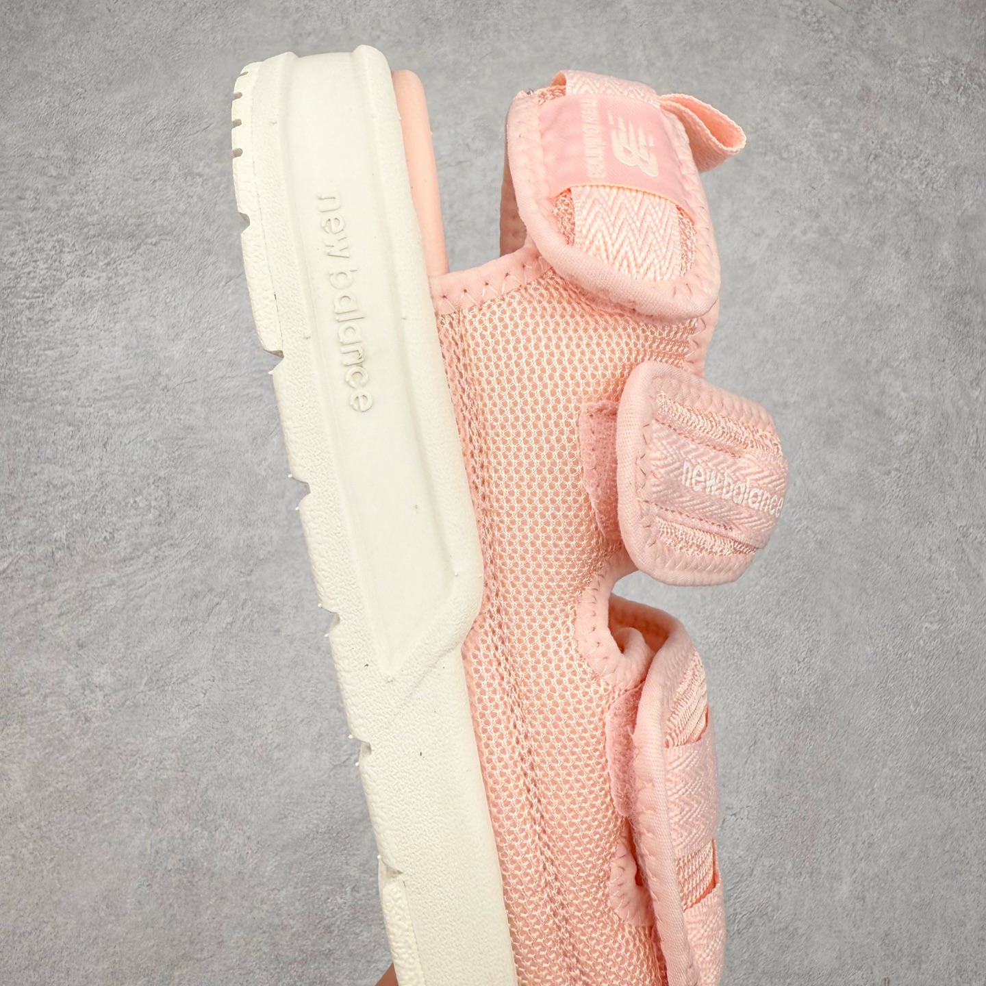 图片[6]-New Balance 新百伦NB SD3205 经典沙滩凉鞋 韩国专柜订单 MD高频软底 原厂织带面料 弹力扣 将机能美学融入到夏日凉鞋设计中 兼具舒适度与时尚感 早在韩国一经推出 迅速席卷潮流圈 尺码：35/44-选品中心